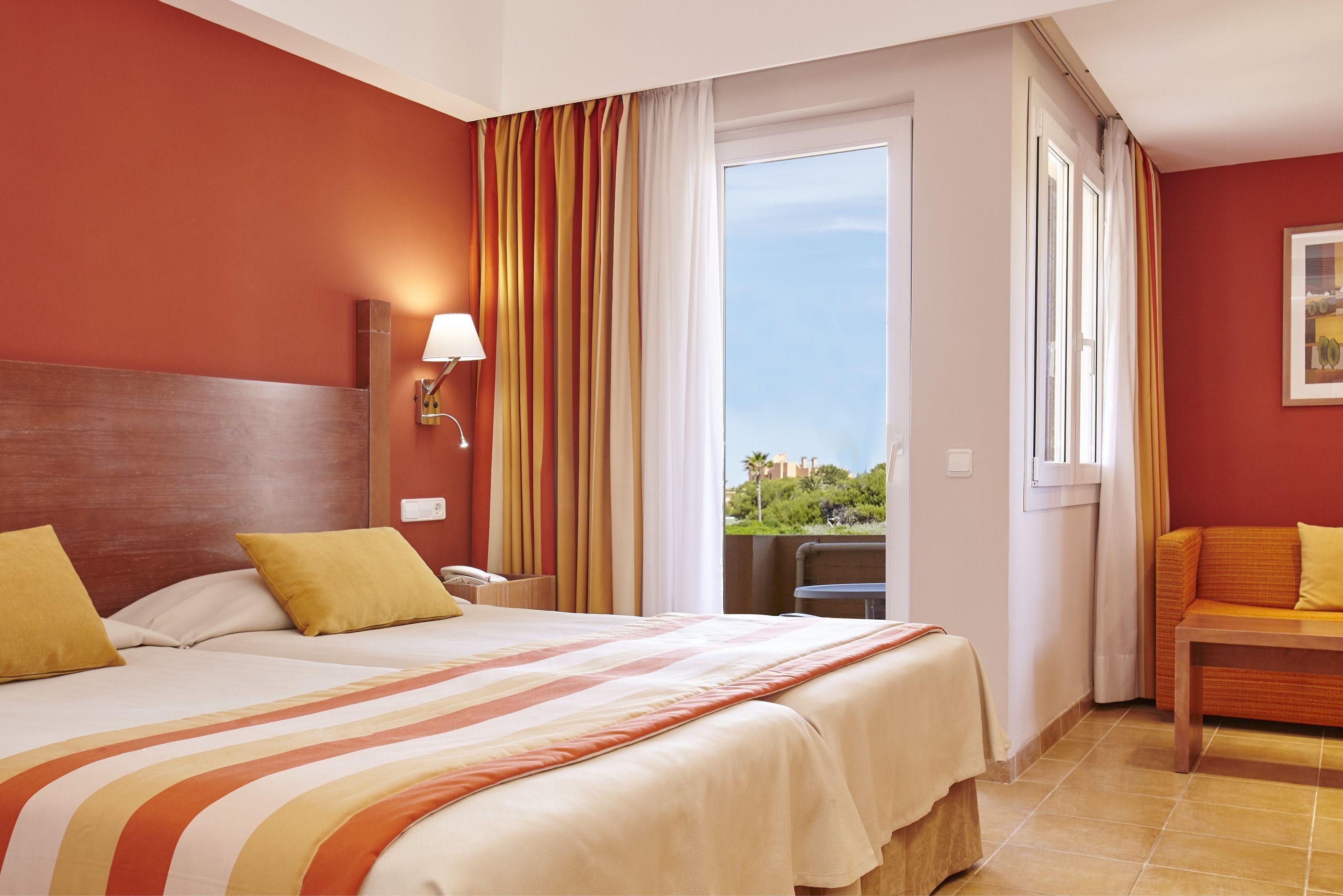 Universal Hotel Don Leon — photo 4