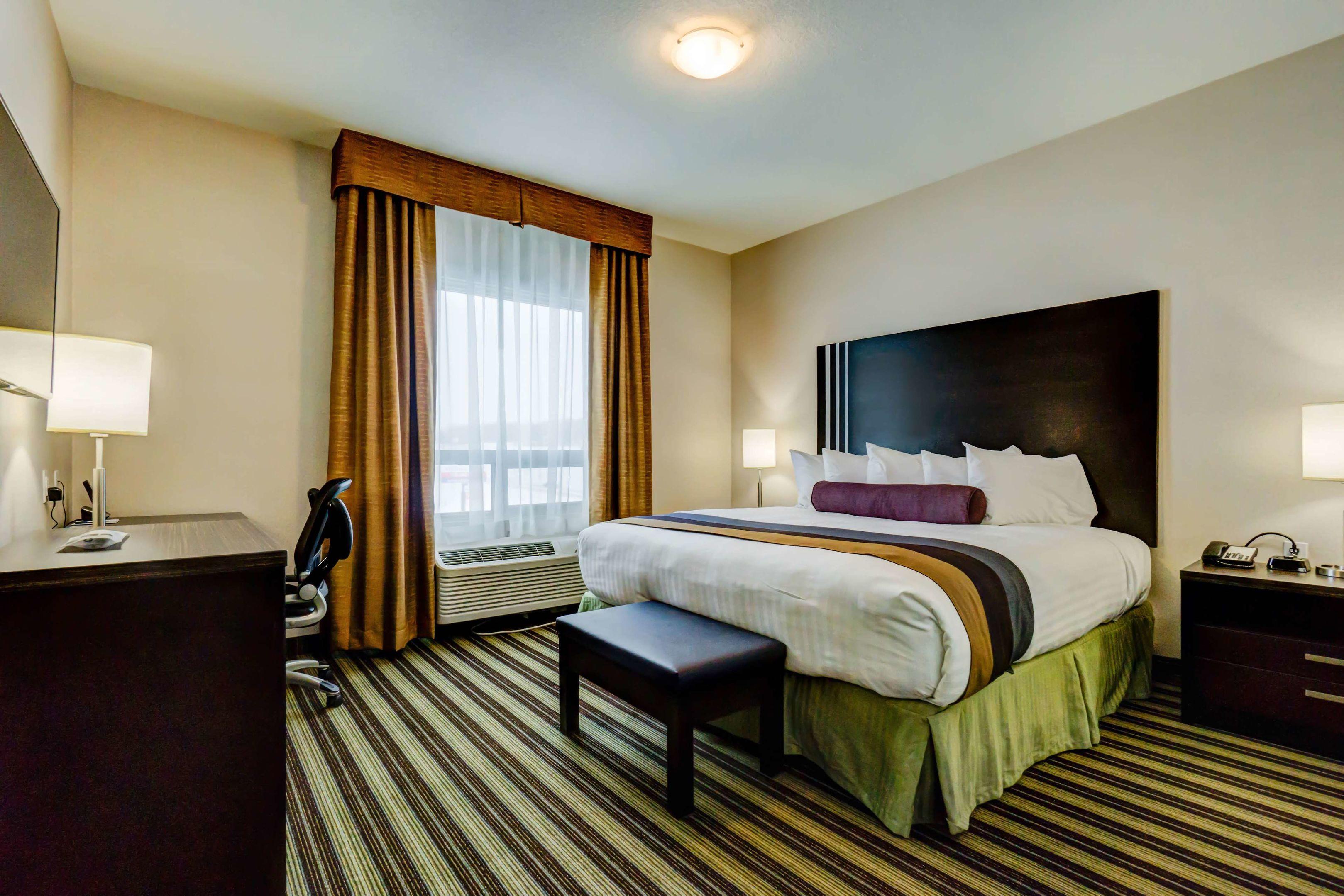 Best Western Plus Drayton Valley All Suites — photo 5