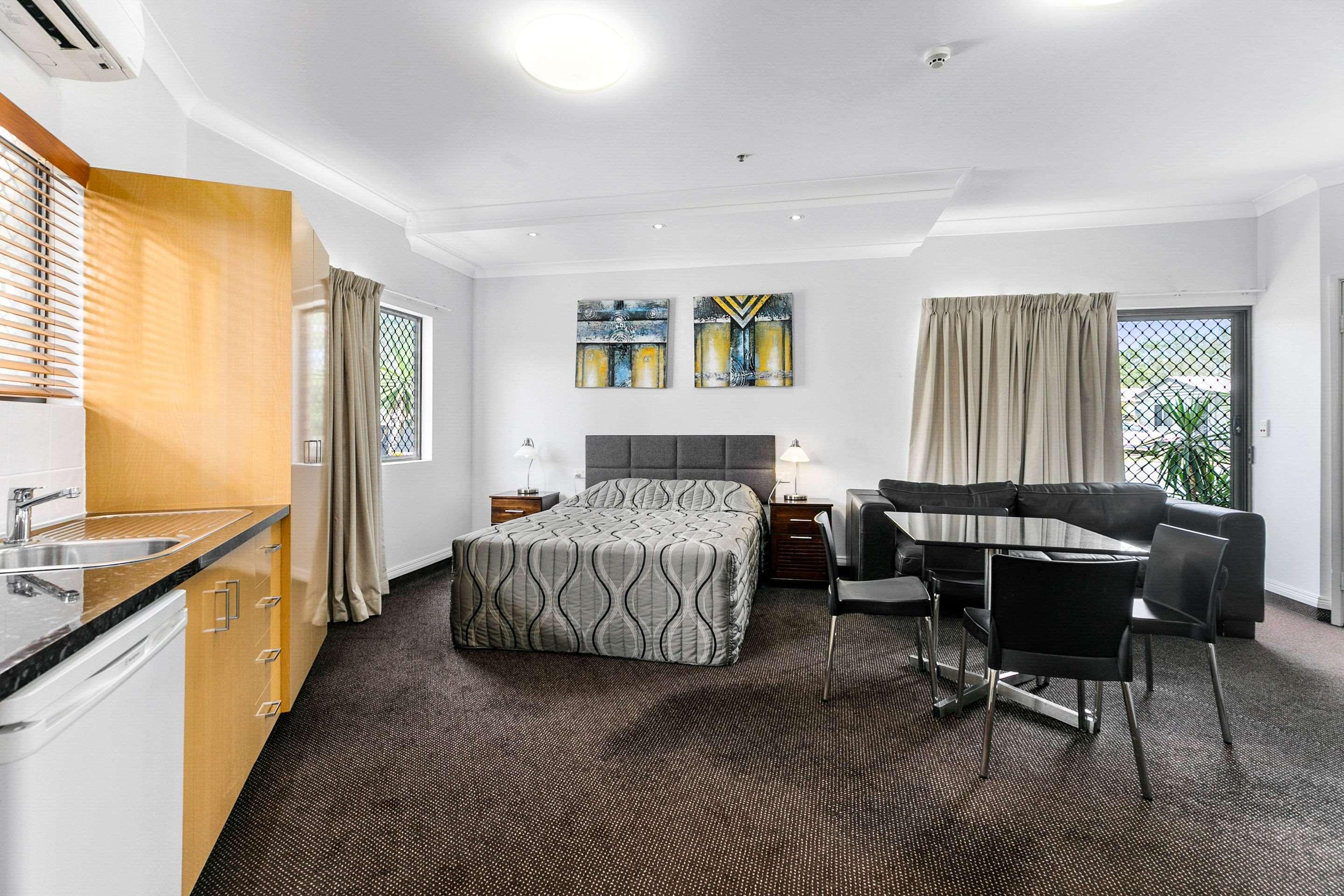 Comfort Hotel Parklands — photo 4