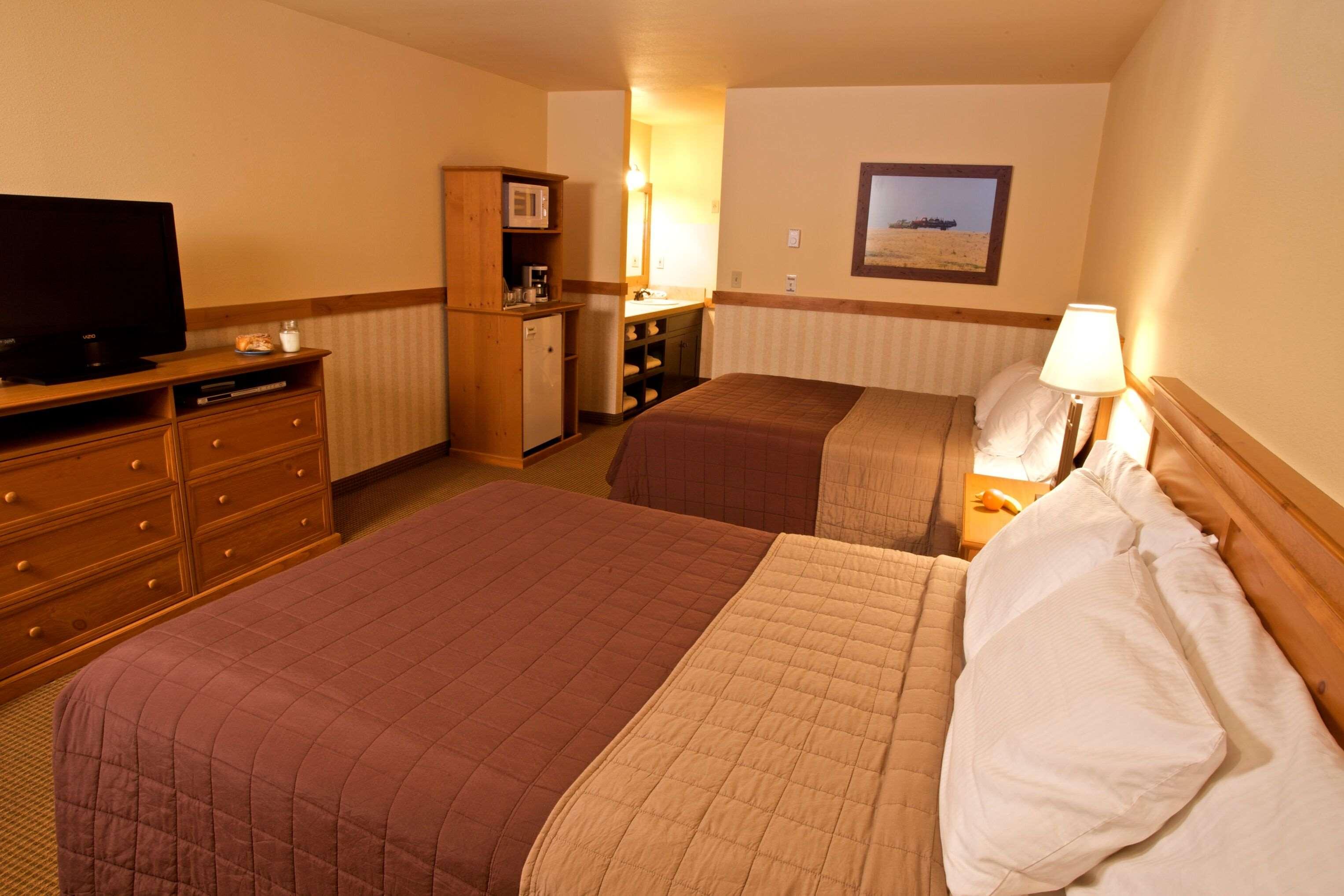 Cousins Country Inn — photo 4
