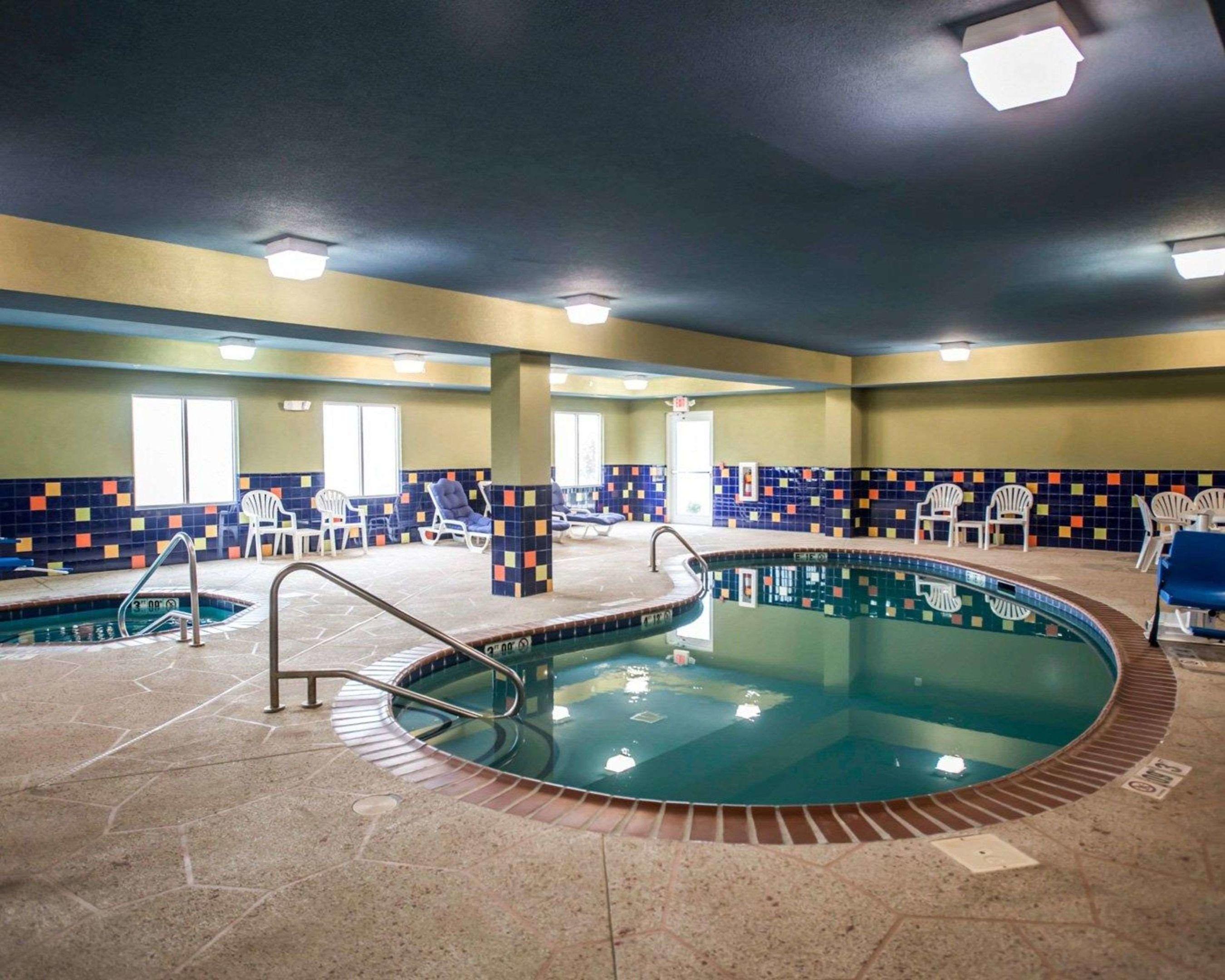 Sleep Inn & Suites — photo 4