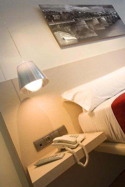 Bed4U Tudela — photo 3