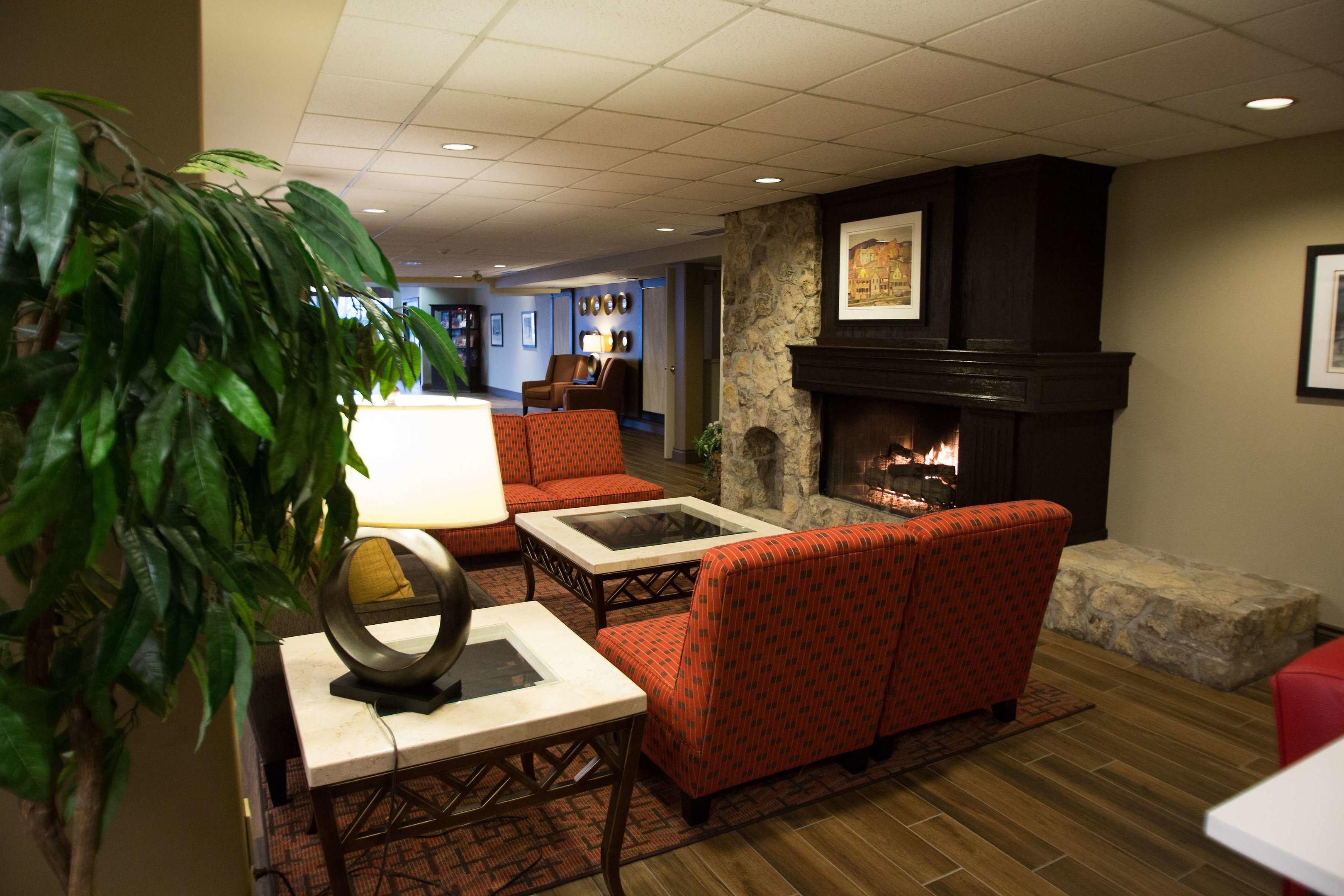 Best Western Plus Stoneridge Inn & Conference Centre — photo 5