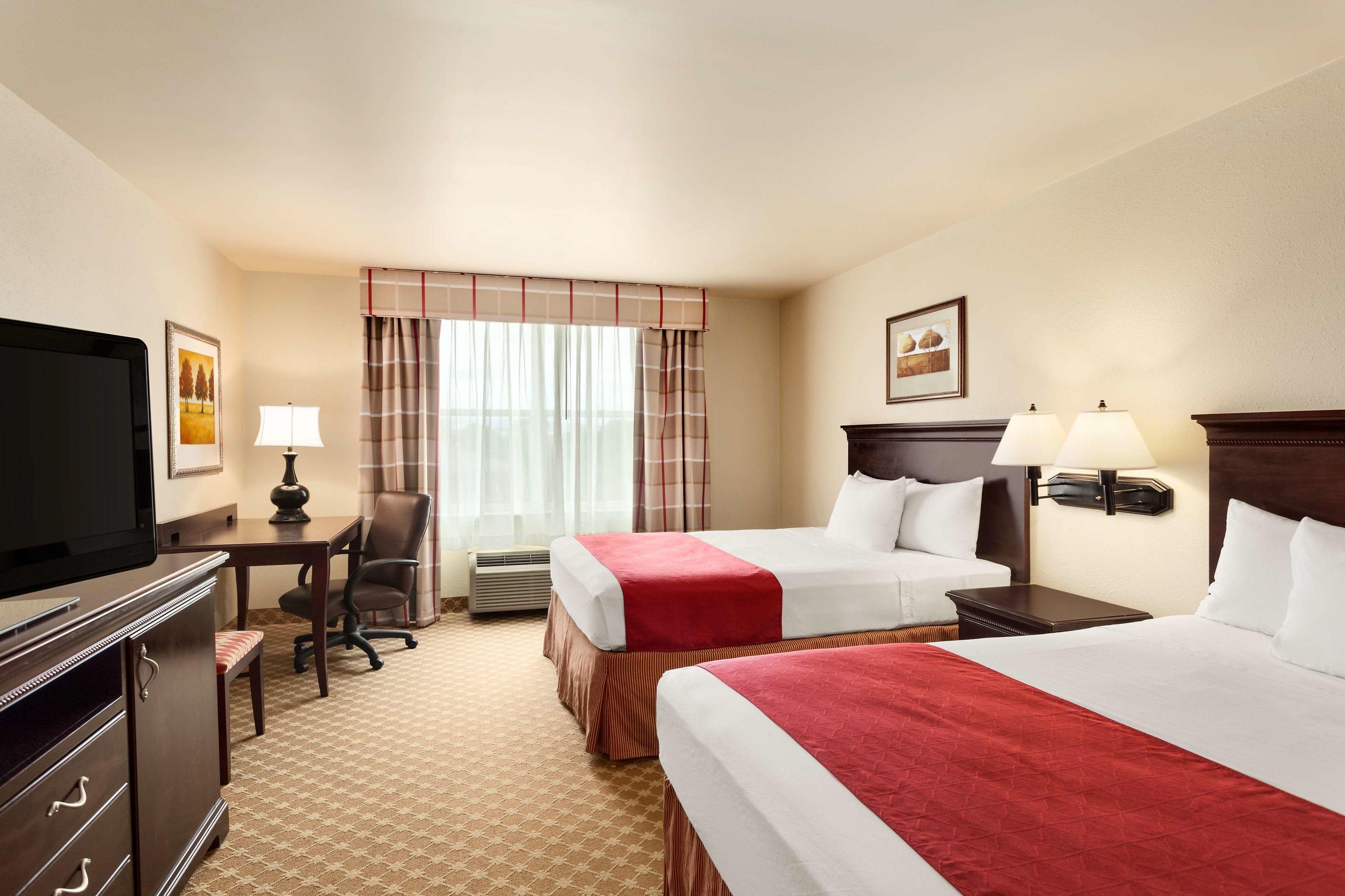 Country Inn & Suites by Radisson, Carlisle, PA — photo 4