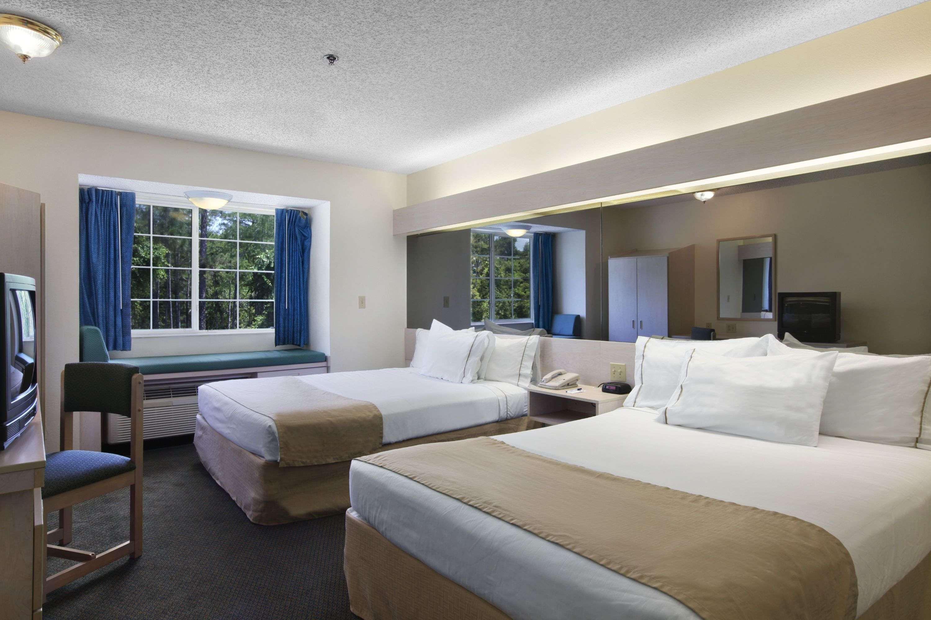 Microtel Inn & Suites by Wyndham Palm Coast — photo 4