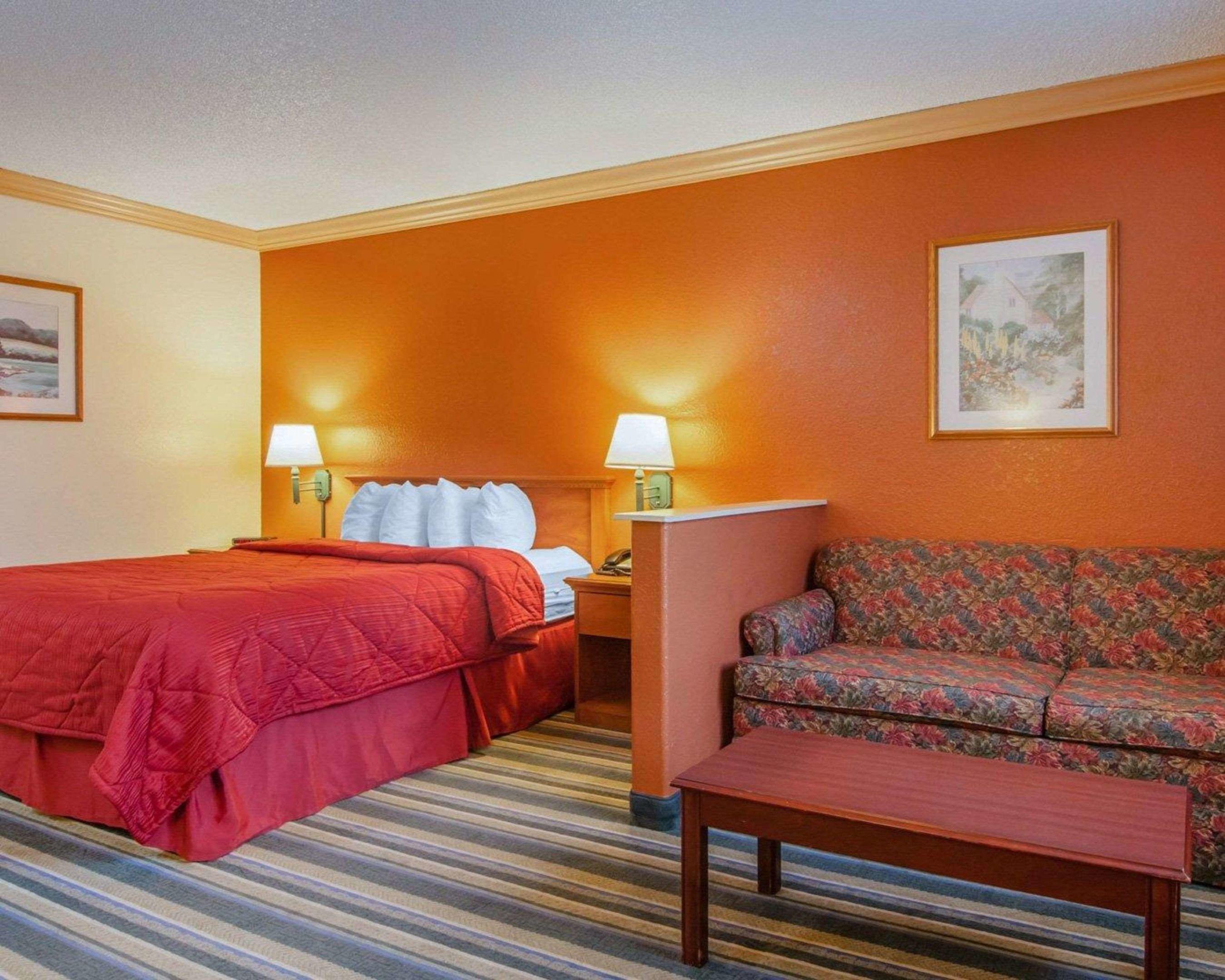 Quality Inn & Suites Airport — photo 5