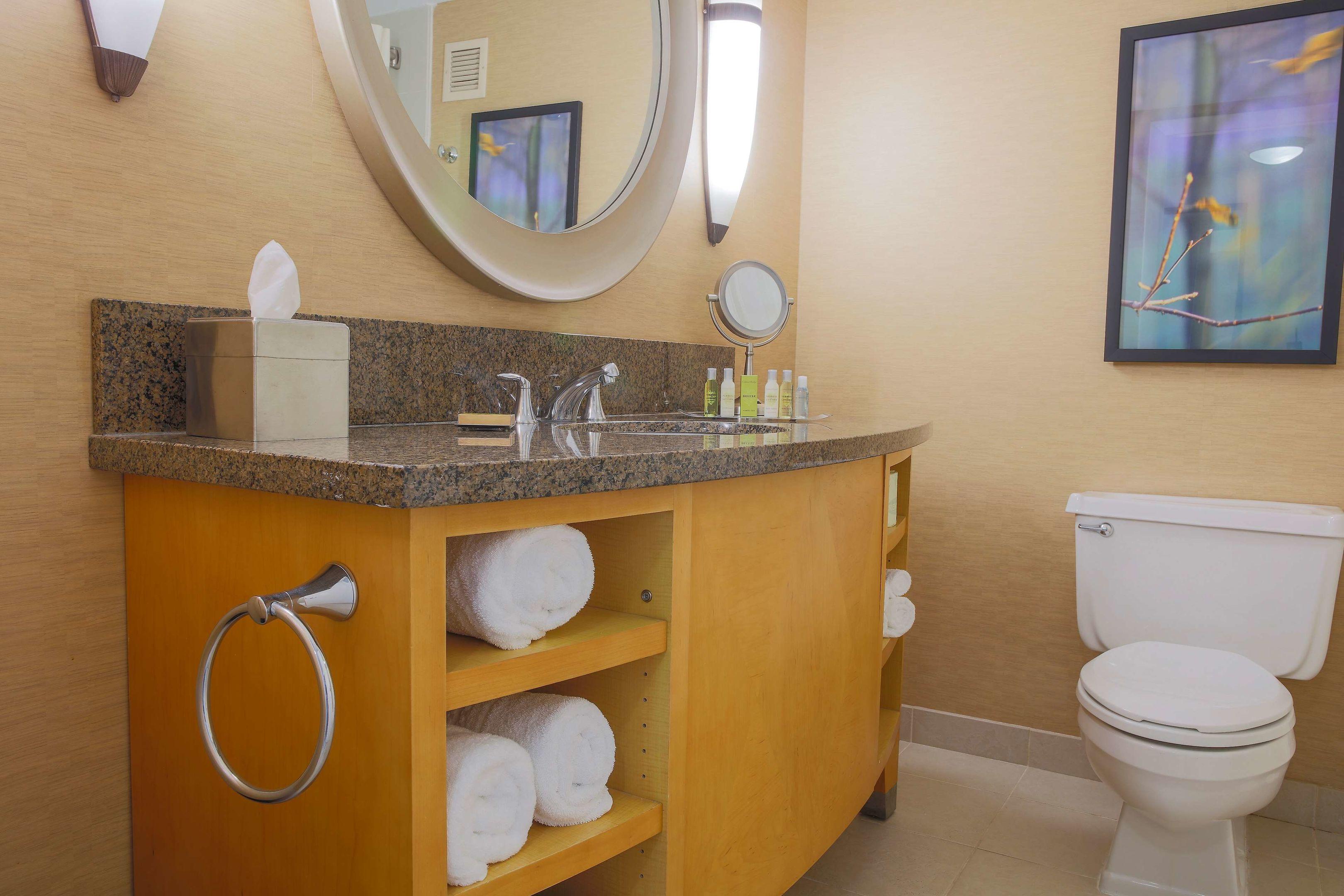 DoubleTree by Hilton Hotel Rochester — photo 3