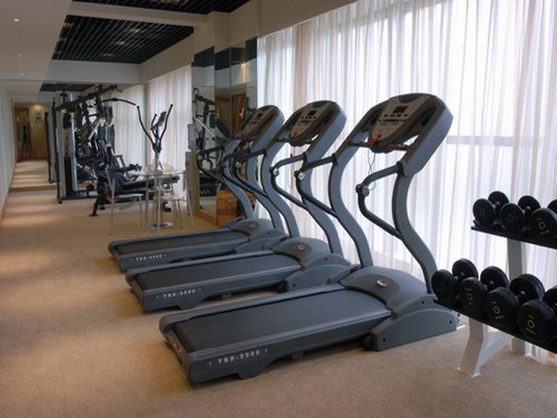 Ramada Plaza Peace Shanghai — photo 3