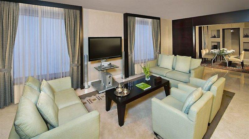 Ramada Plaza by Wyndham Dubai Deira — photo 4