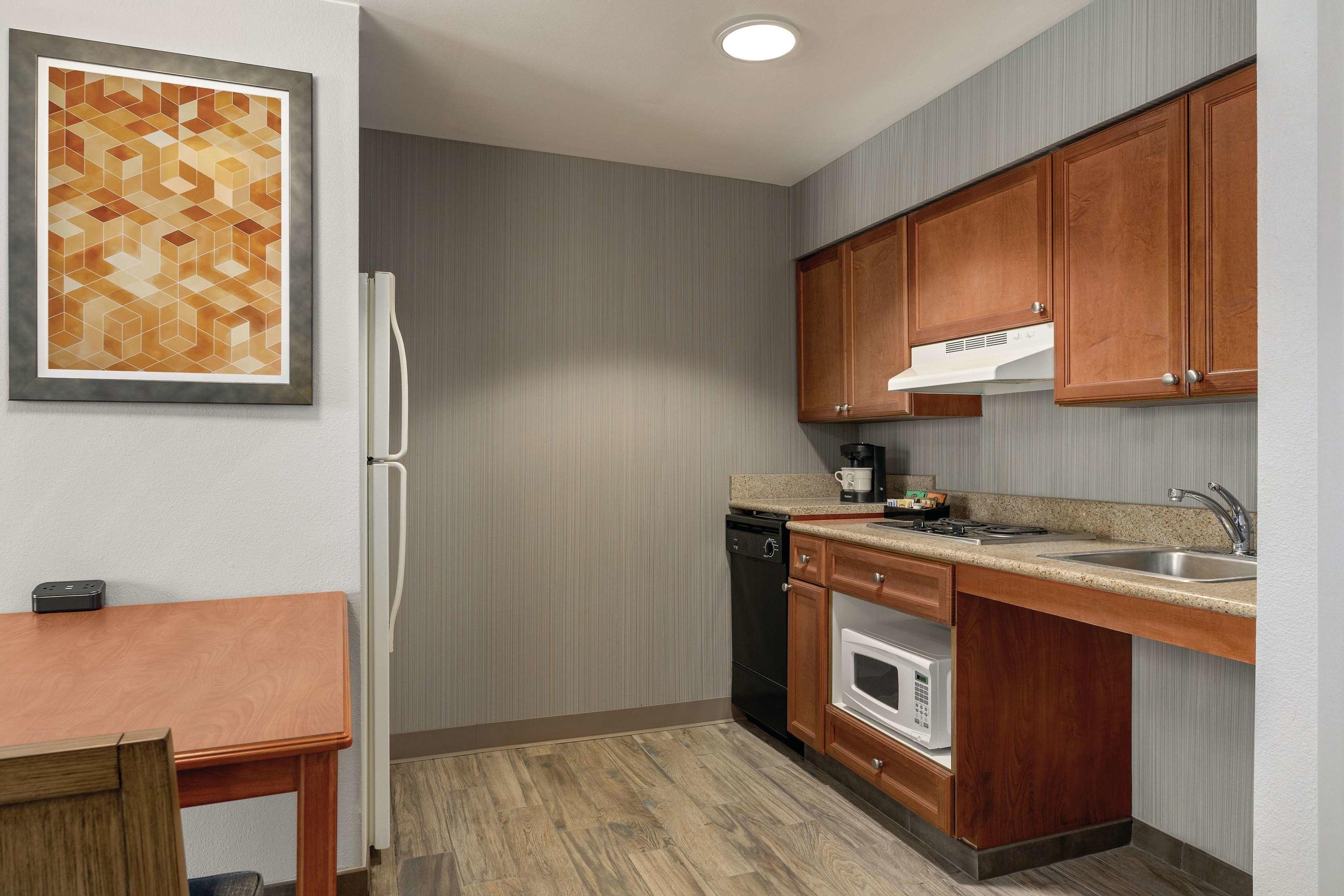 Homewood Suites by Hilton Corpus Christi — photo 5