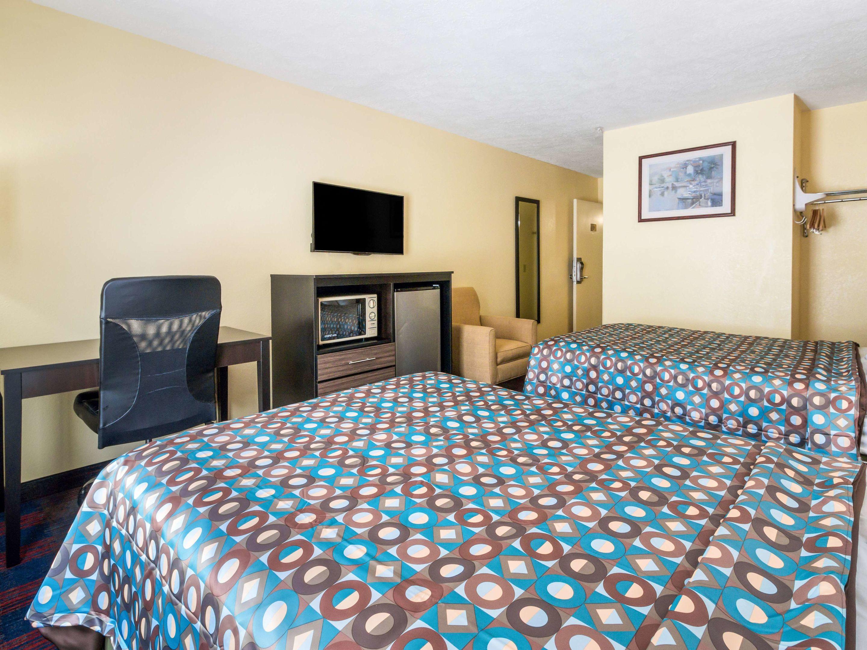 Americas Best Value Inn - Clayton — photo 5