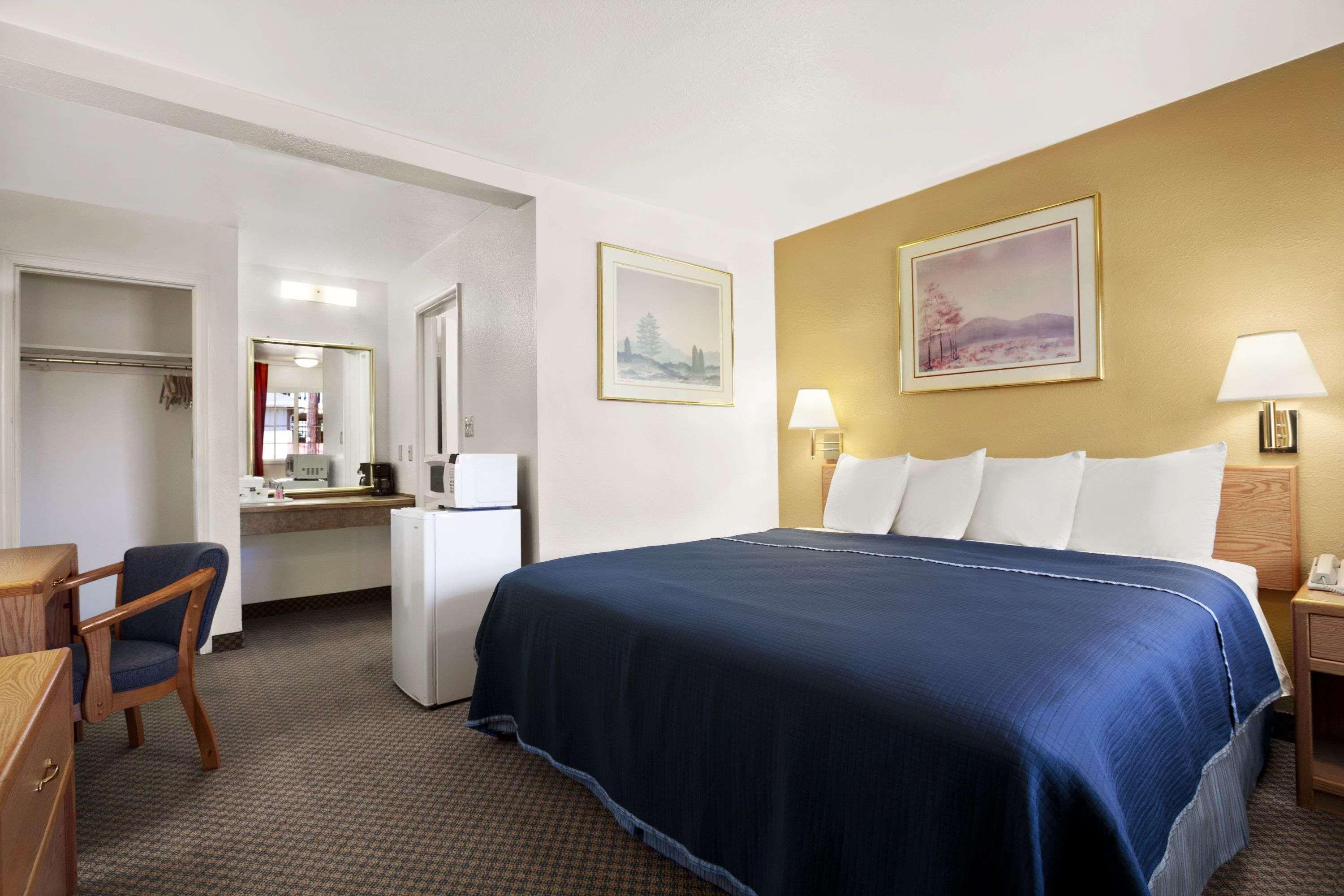Travelodge by Wyndham Pendleton OR — photo 4