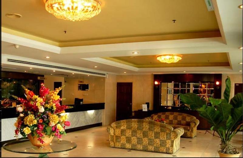 Regalodge Hotel — photo 4