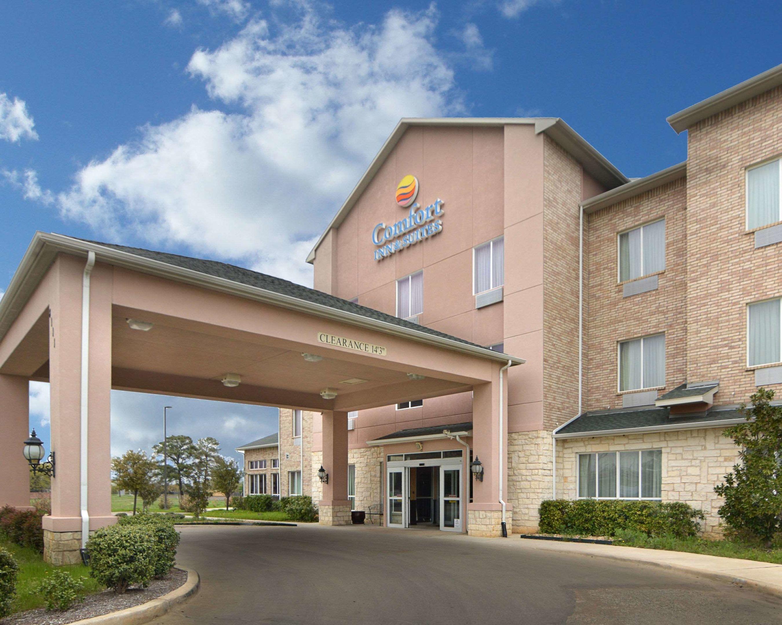 Comfort Inn & Suites Near Lake Lewisville — photo 3