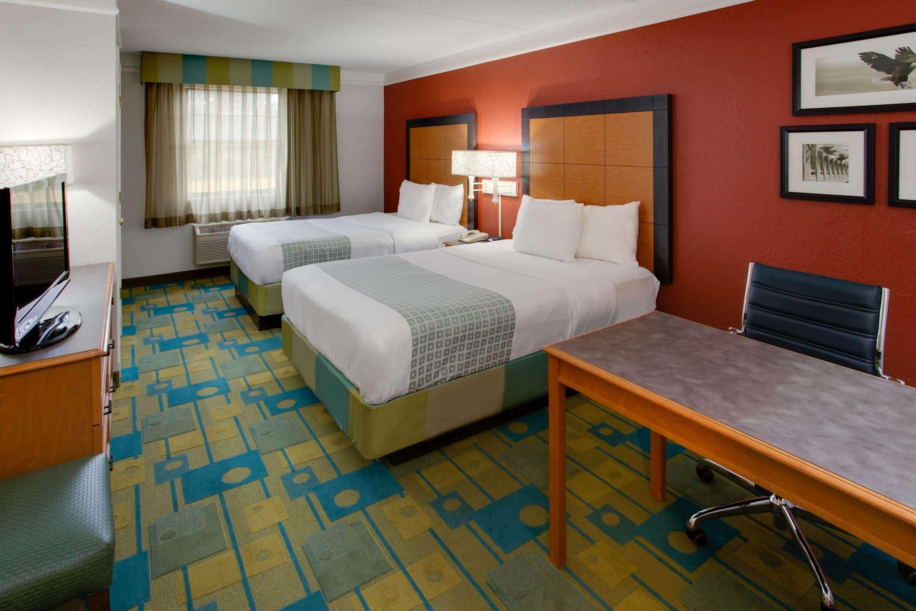 La Quinta Inn Pittsburgh Airport — photo 5