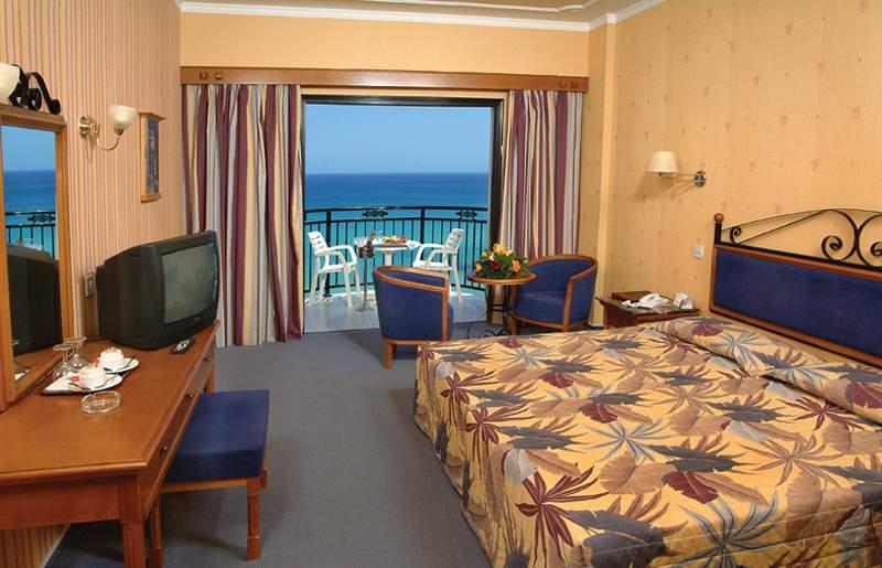 Constantinos The Great Beach Hotel — photo 5