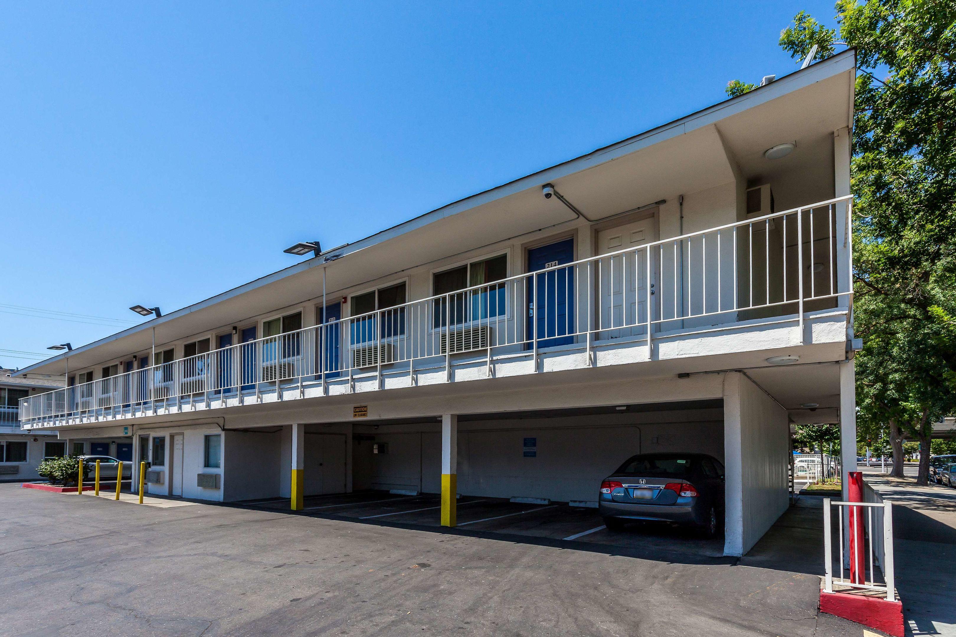 Motel 6 Sacramento Downtown — photo 5