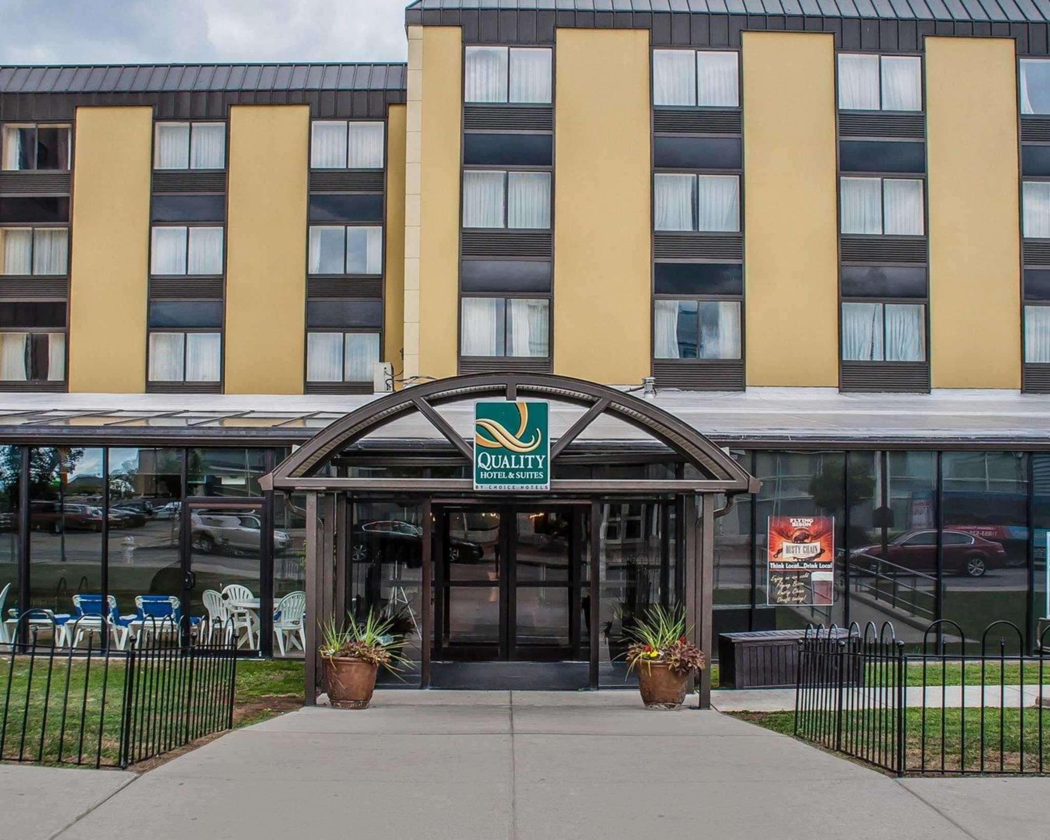 Quality Hotel & Suites At The Falls — photo 4