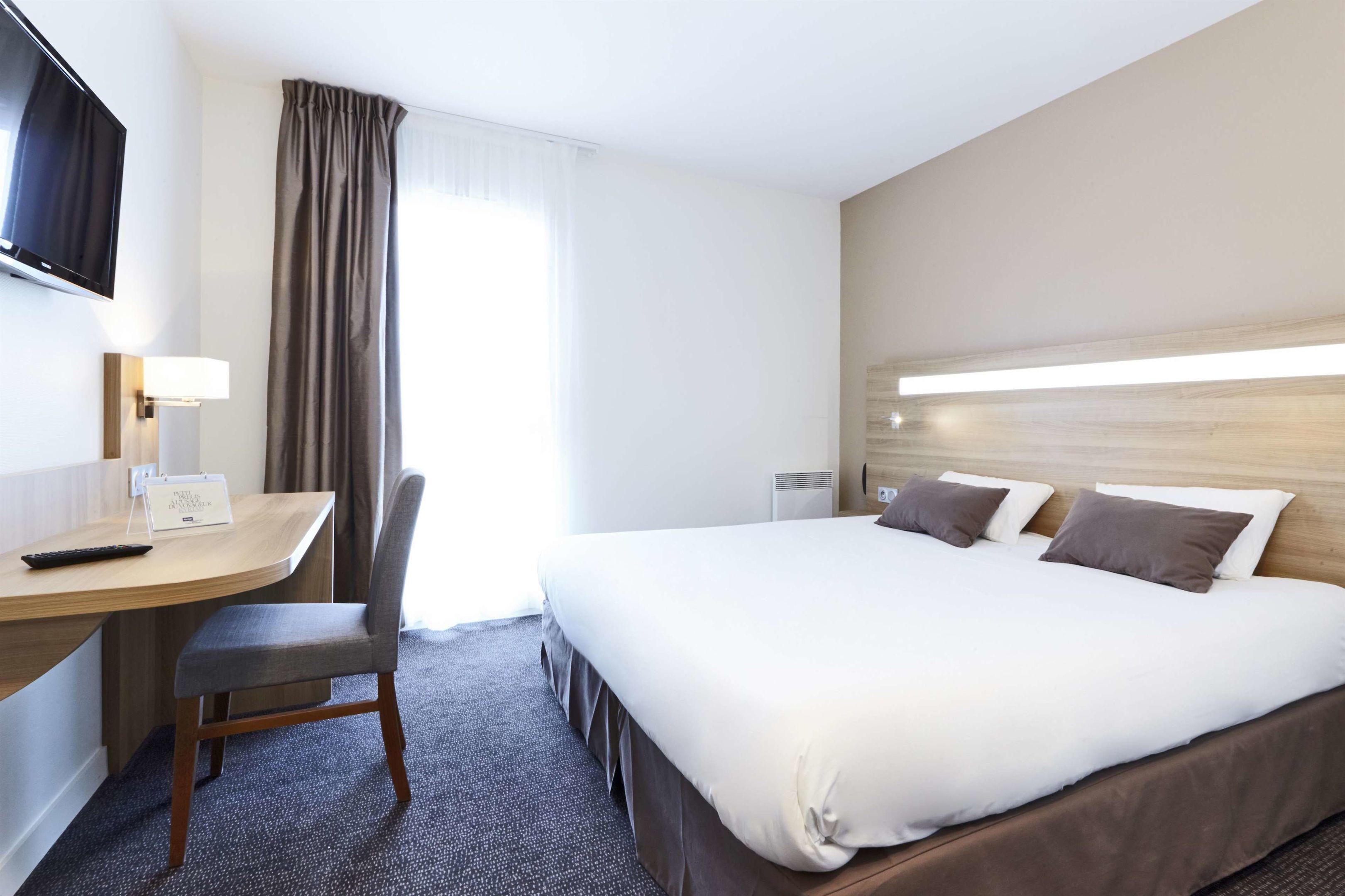 Kyriad Hotel Laval — photo 5