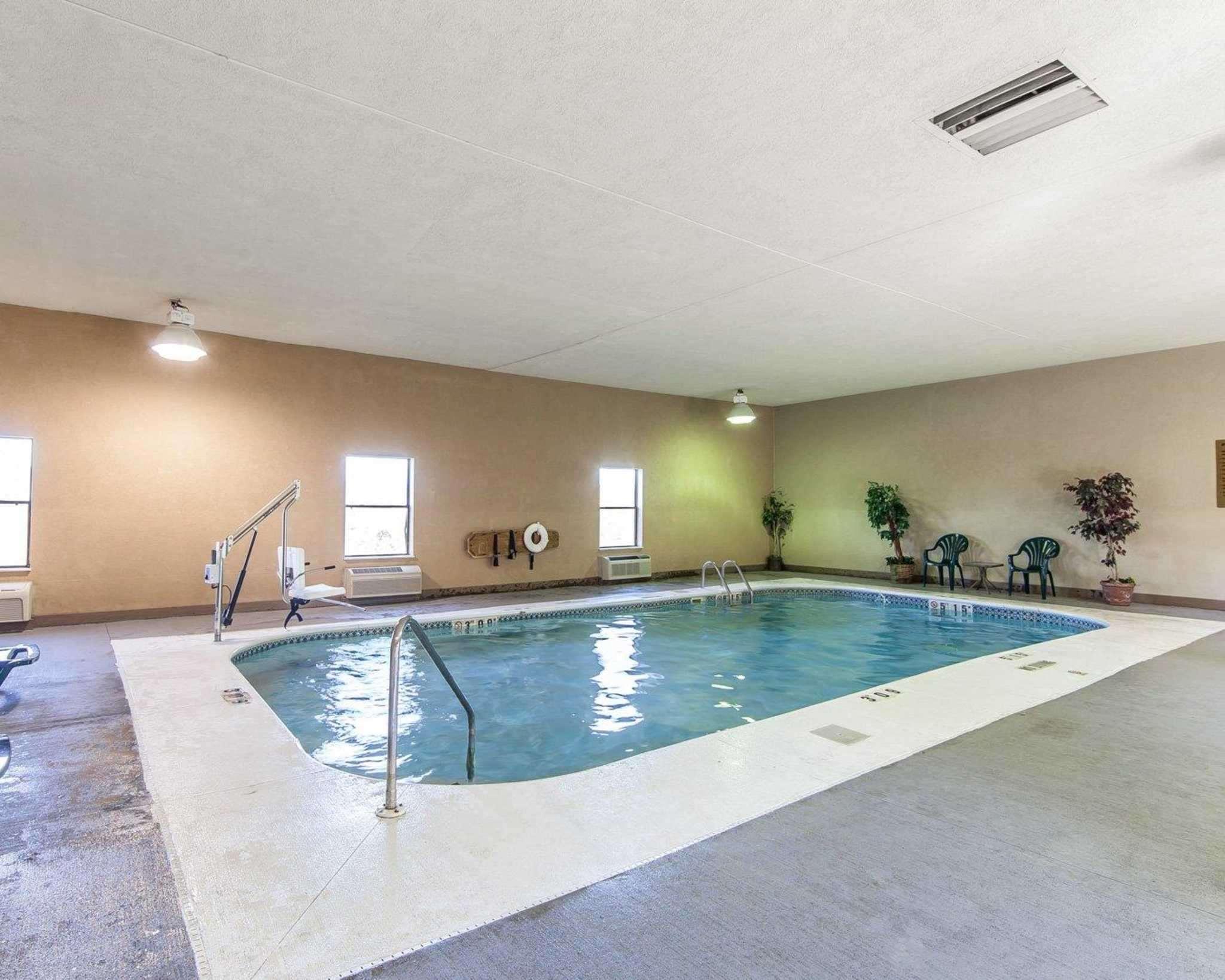 Quality Inn & Suites — photo 5