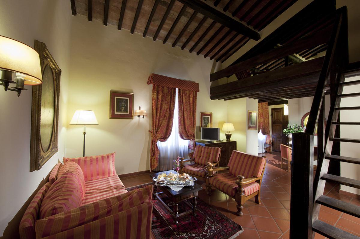 Borgo San Luigi — photo 4