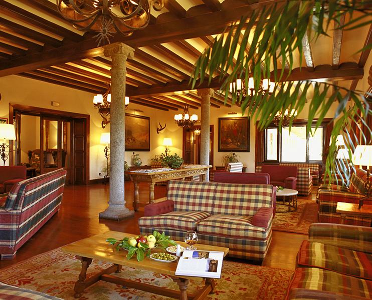 Parador De Gredos — photo 3