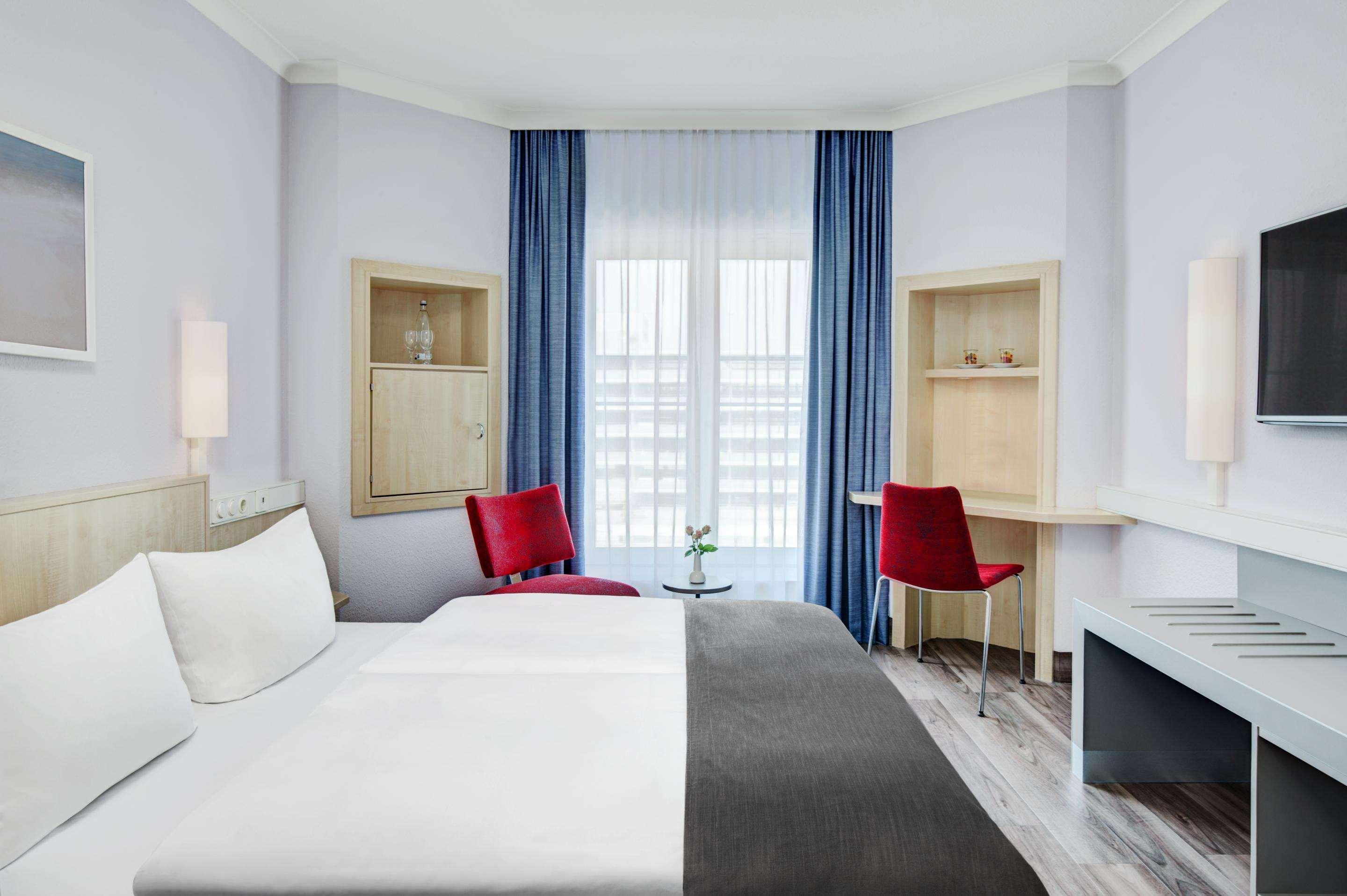 InterCityHotel Rostock — photo 4