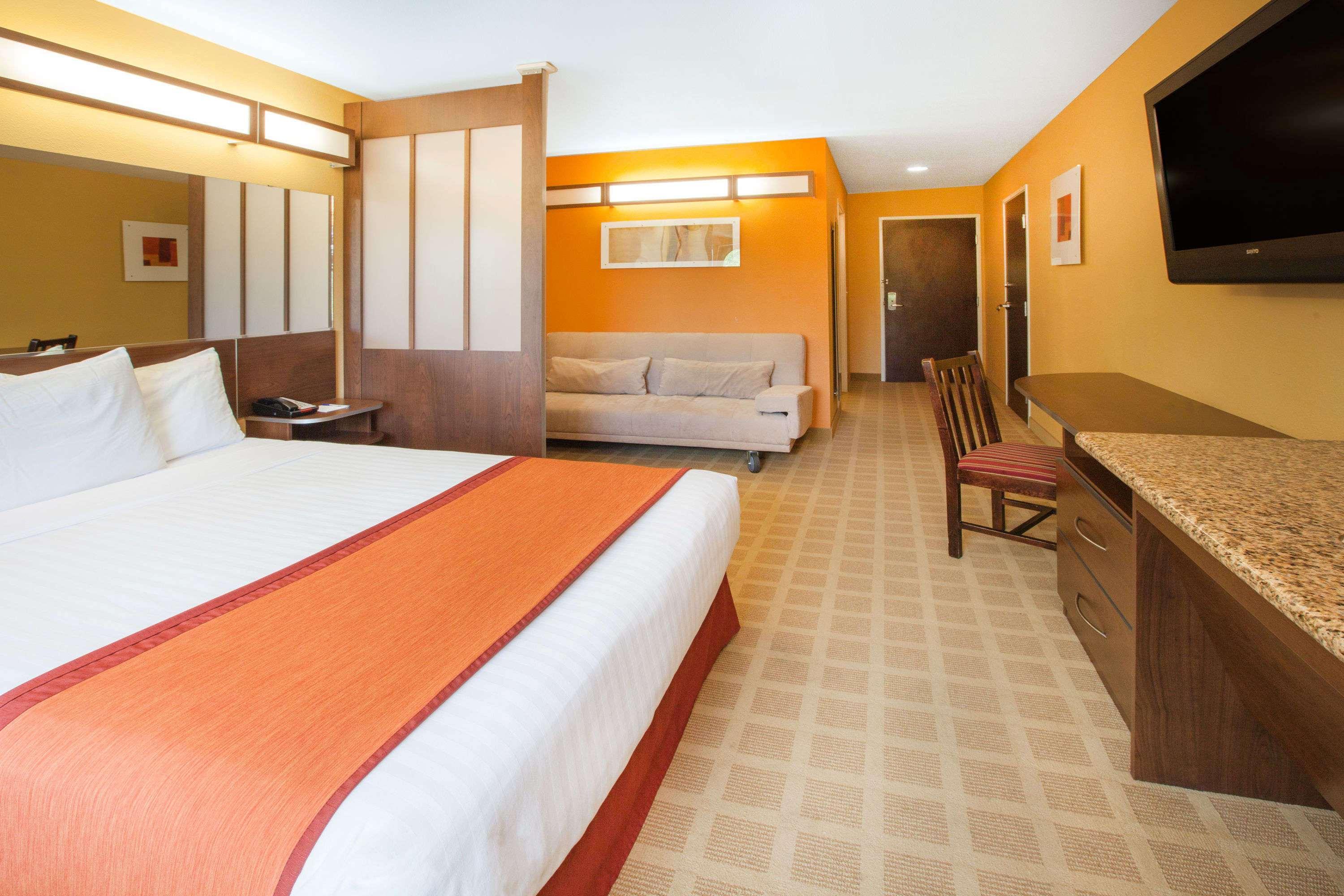 Microtel Inn & Suites by Wyndham Stillwater — photo 5