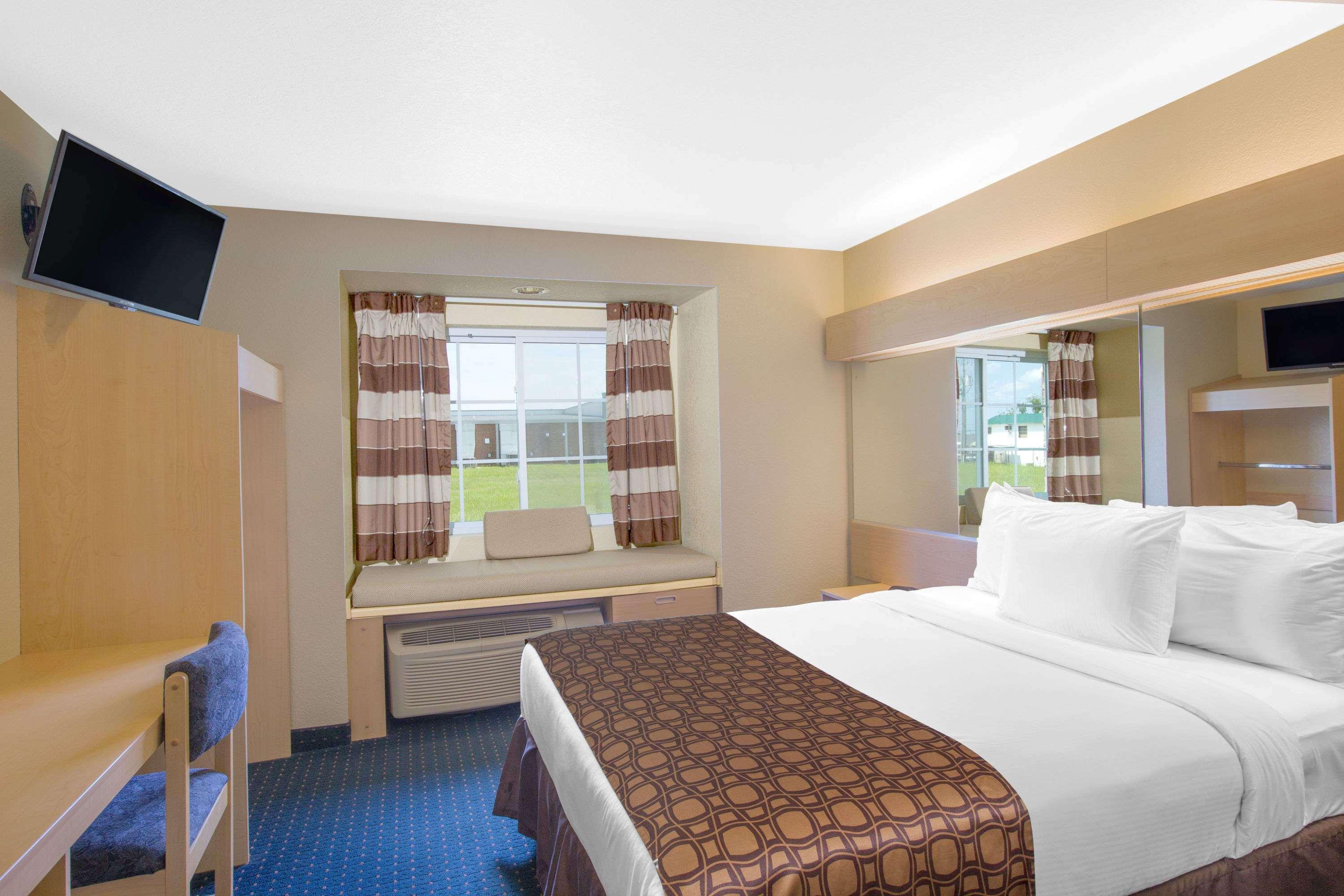 Microtel Inn & Suites by Wyndham Albertville — photo 5