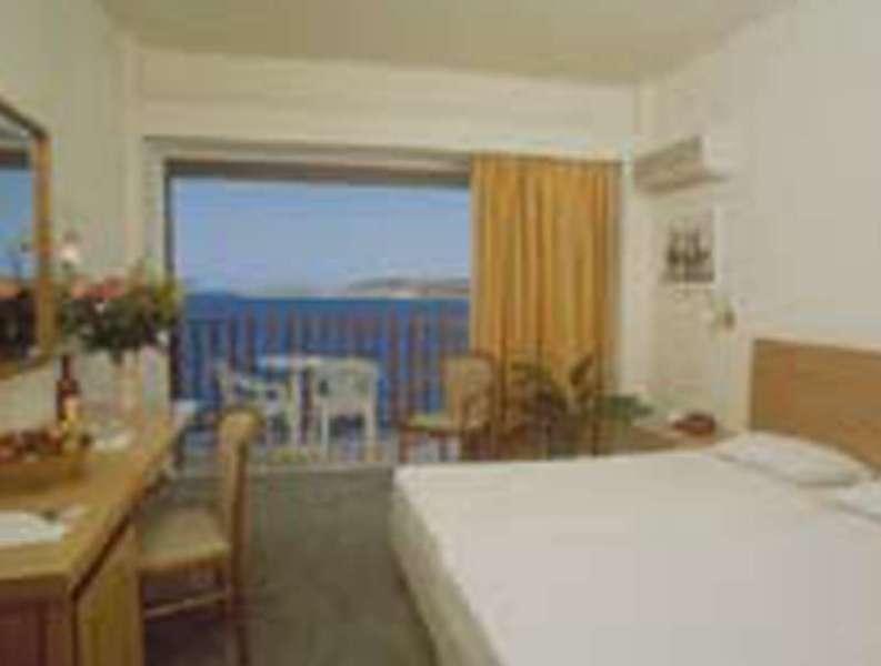 Coral Hotel — photo 4