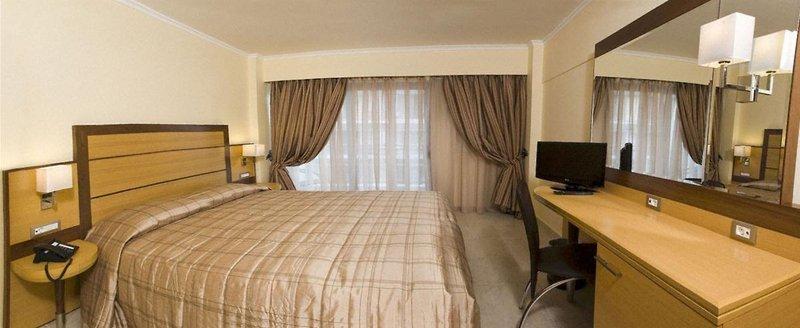 Manousos City Hotel — photo 5