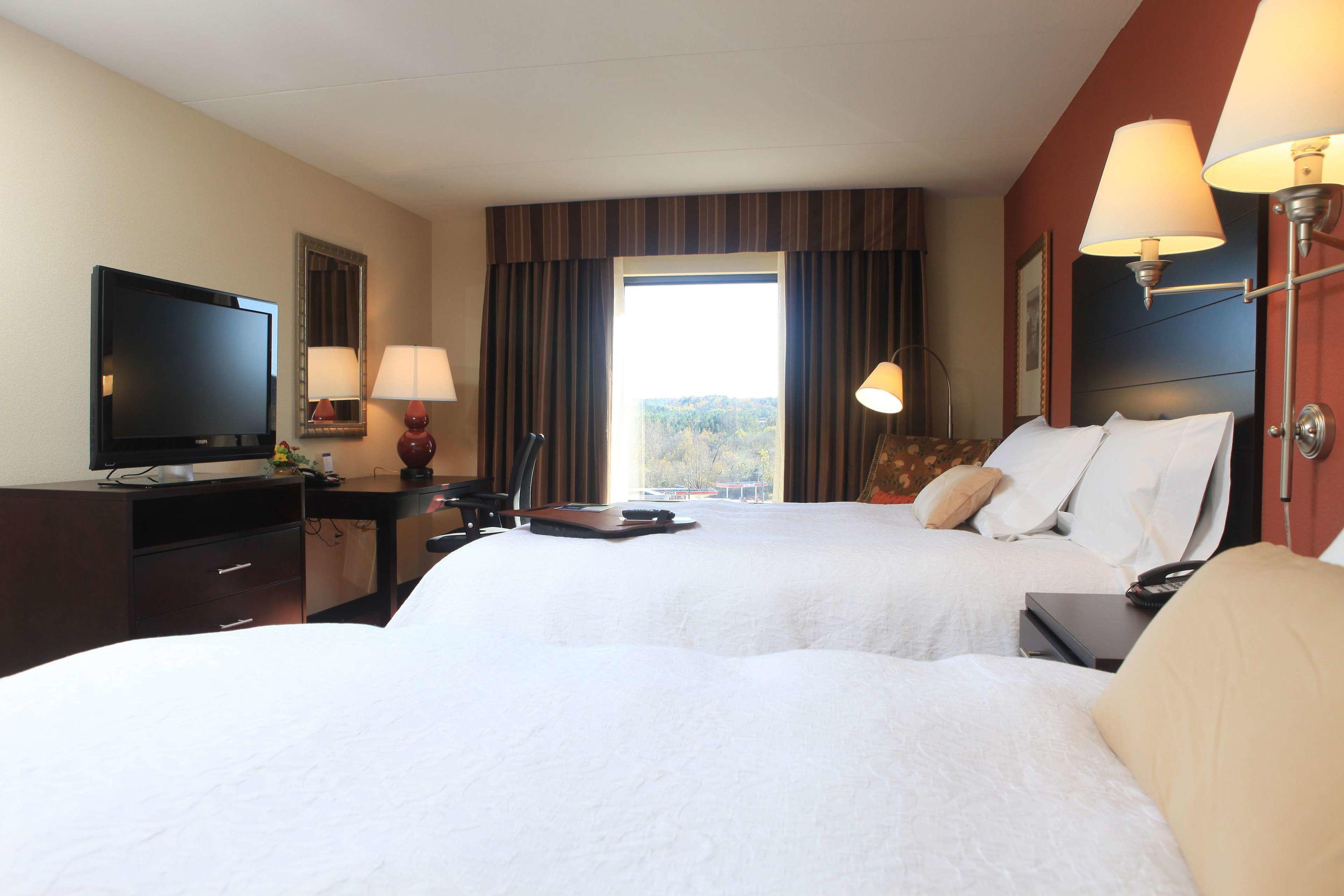 Hampton Inn Atlanta-Canton — photo 5