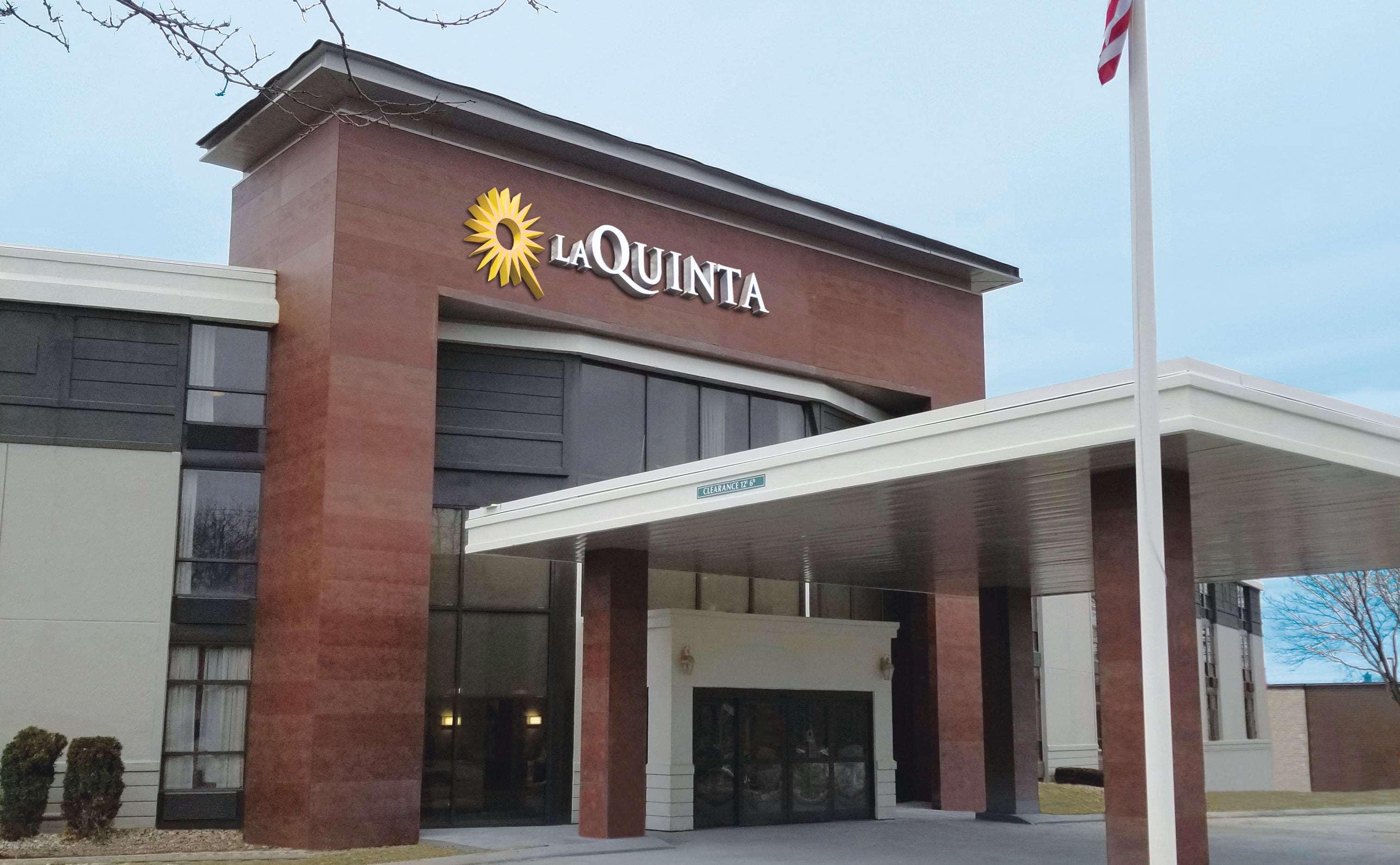 La Quinta Inn & Suites Andover — photo 4