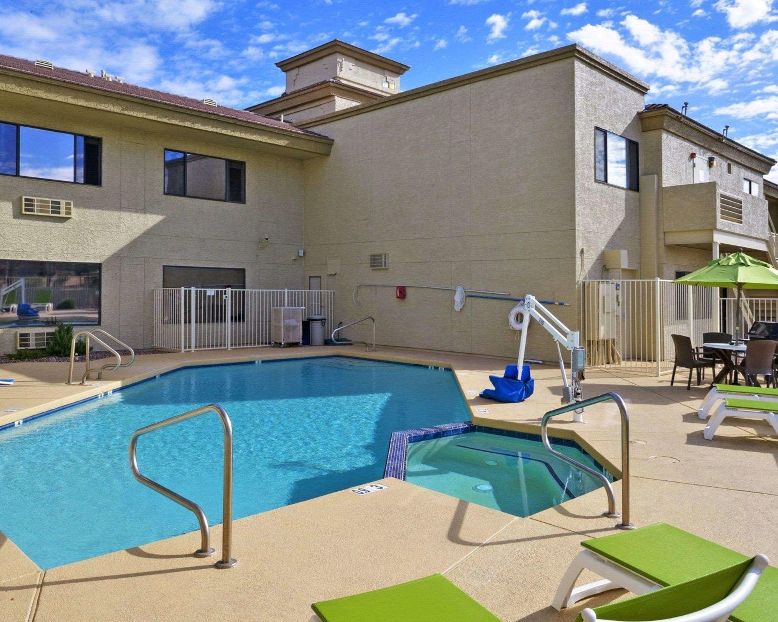 Comfort Inn Fountain Hills — photo 5