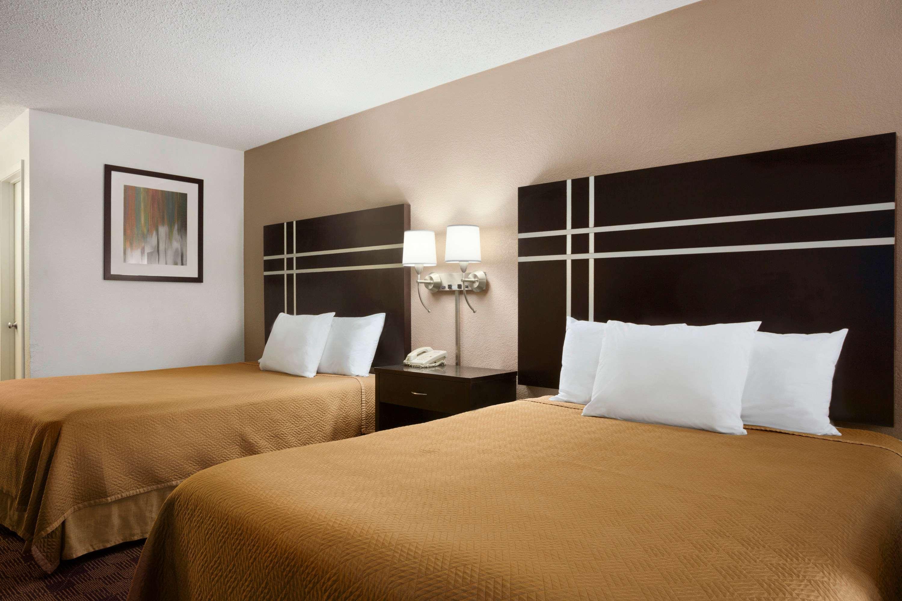 Travelodge Killeen Fort Hood — photo 4
