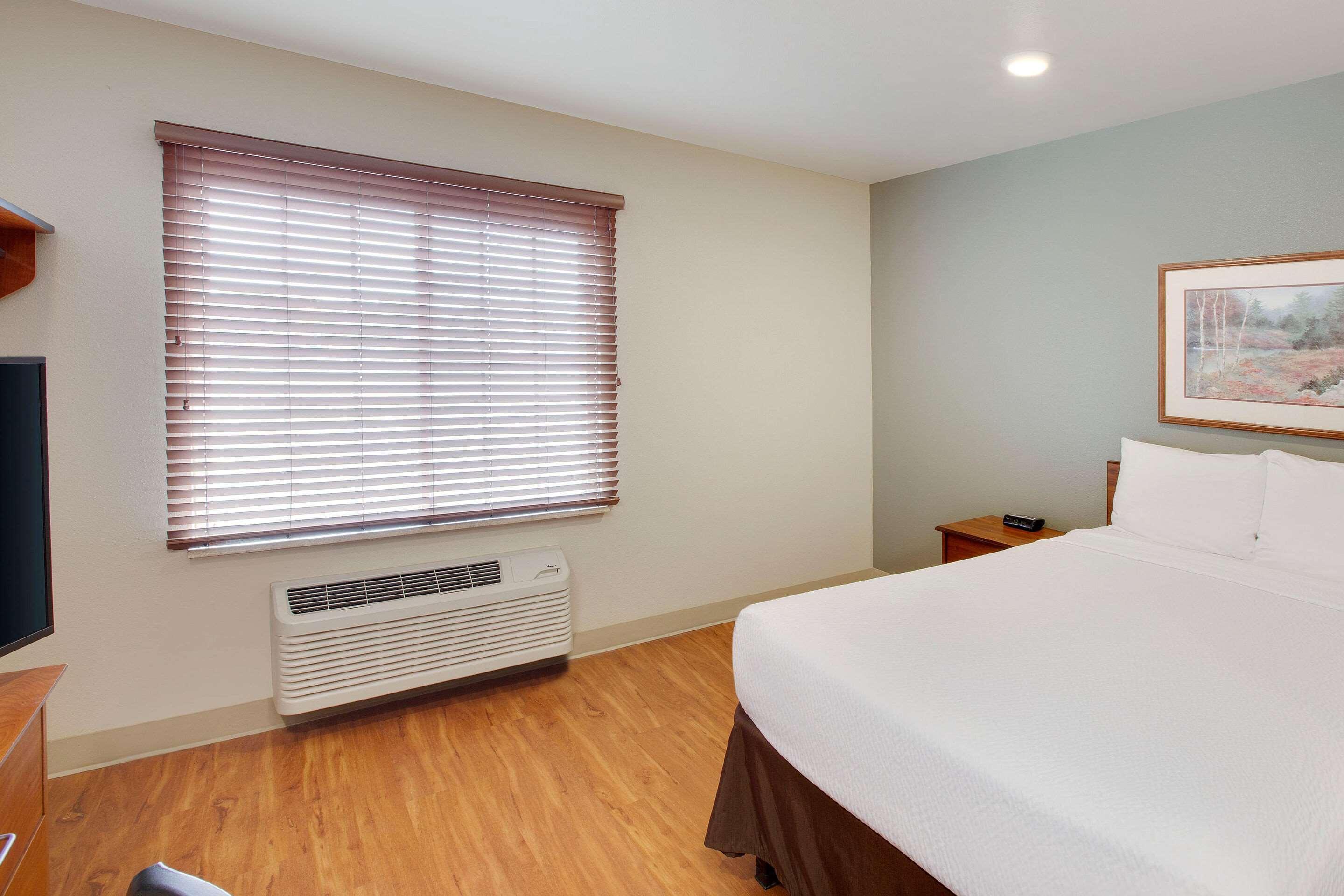 WoodSpring Suites Lubbock West — photo 4