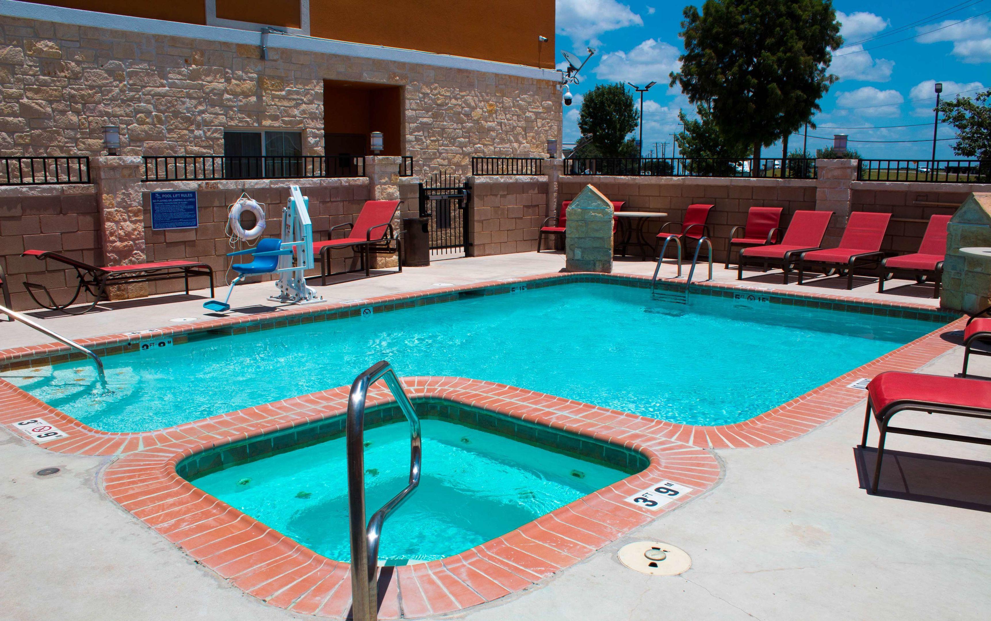 Best Western Plus San Antonio East Inn & Suites — photo 5