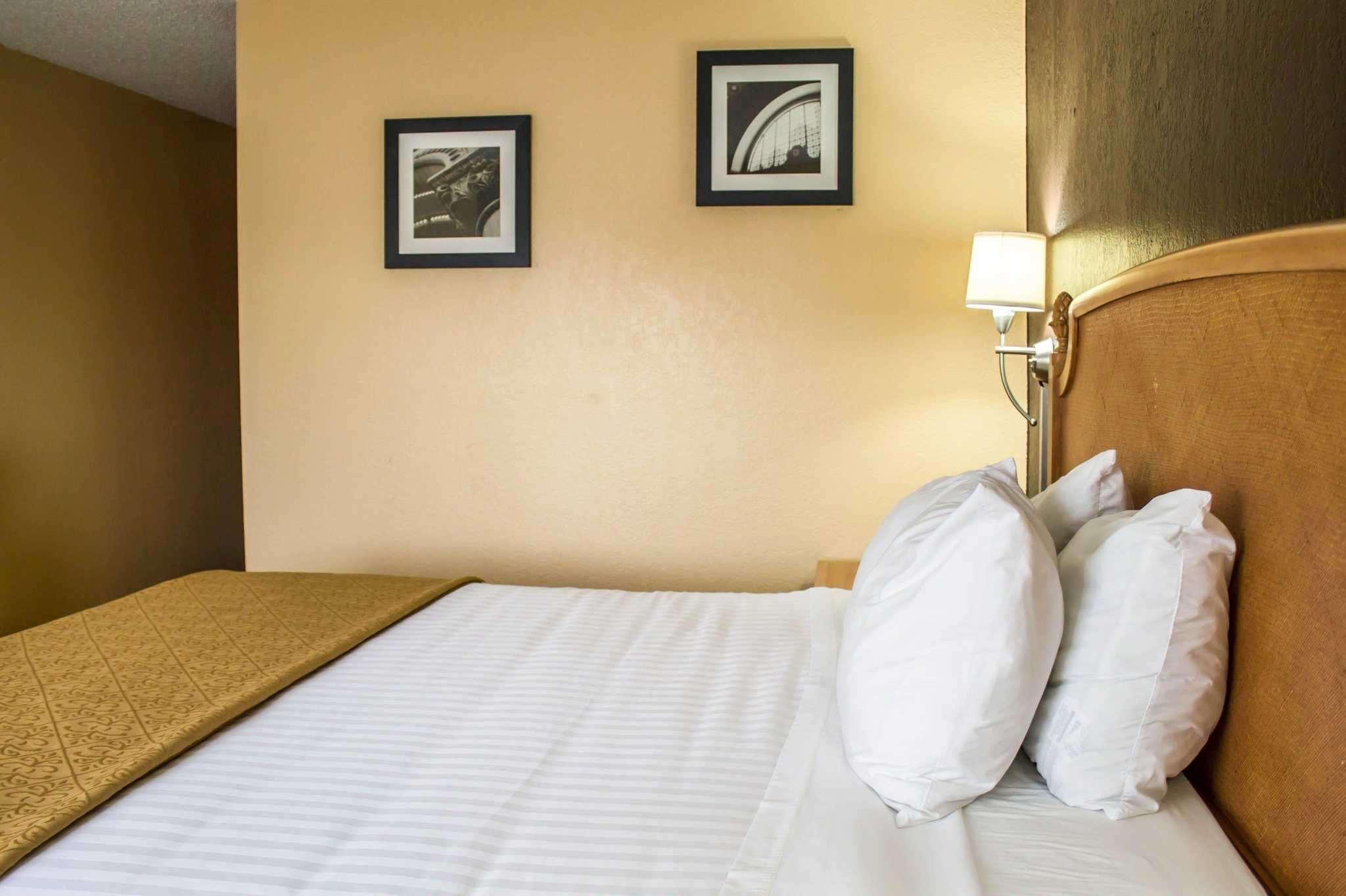 Quality Inn Hall of Fame — photo 4