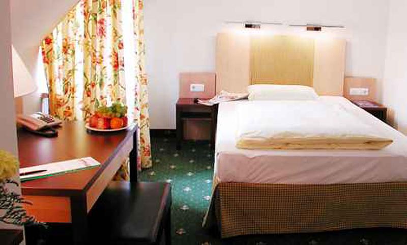 Hotelissimo Hotel Haberstock — photo 4