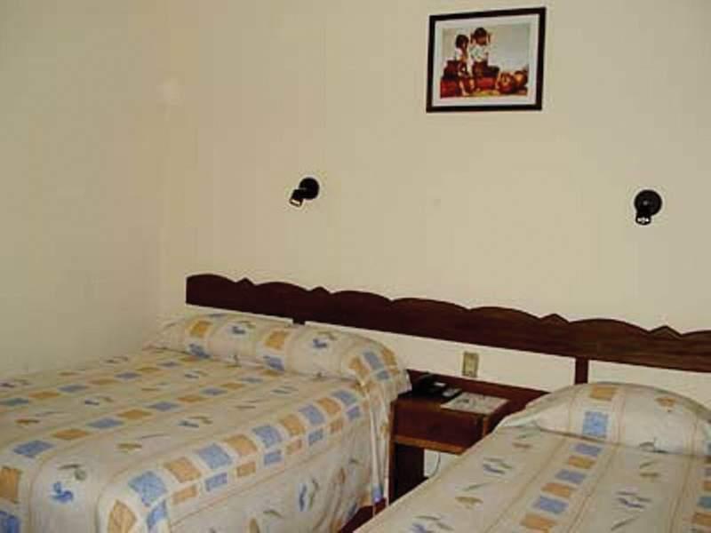 Del Carmen — photo 3