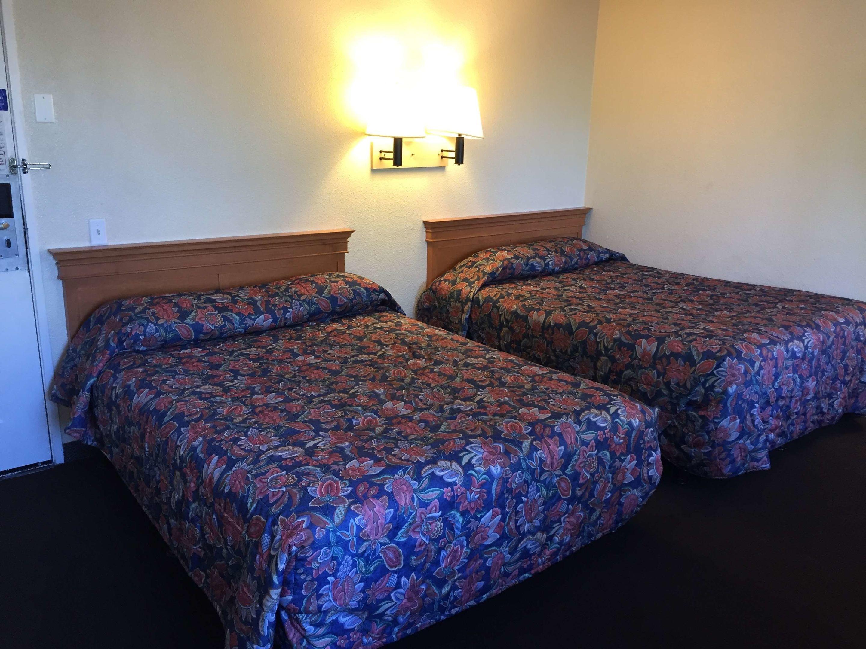 Americas Best Value Inn North Highlands-Sacramento I80 — photo 5