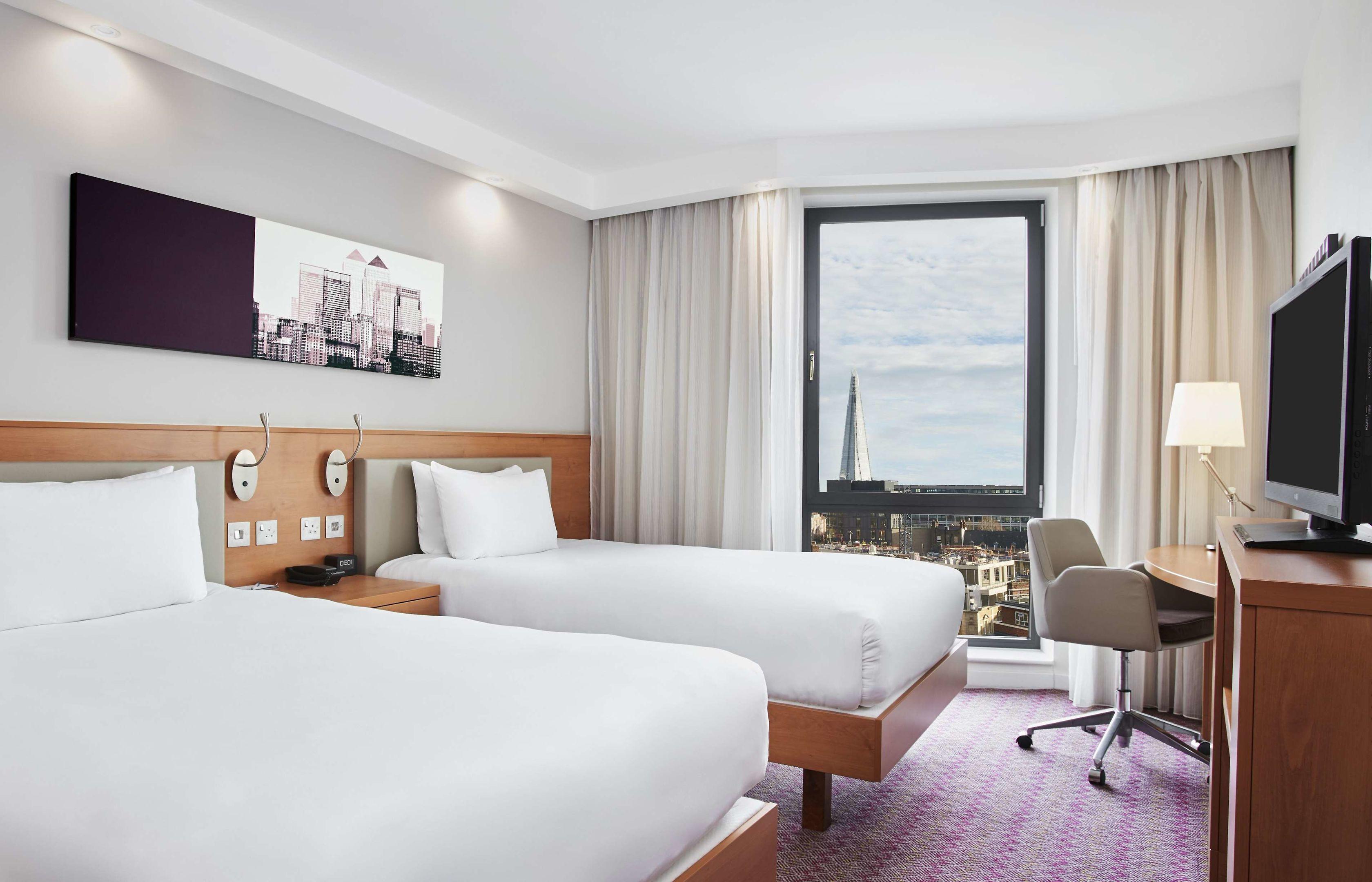 Hampton by Hilton London Waterloo — photo 4