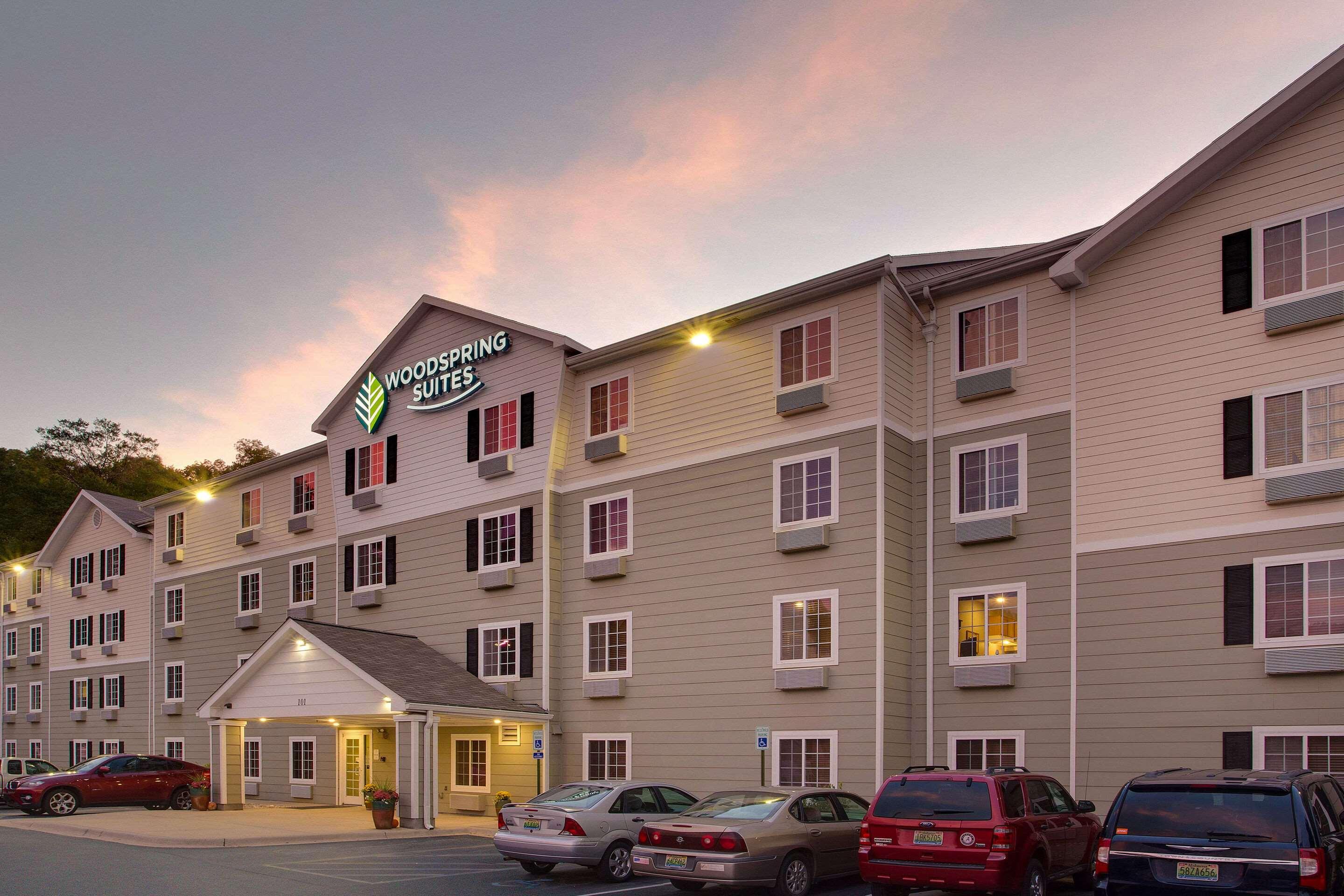 WoodSpring Suites Birmingham South — photo 5