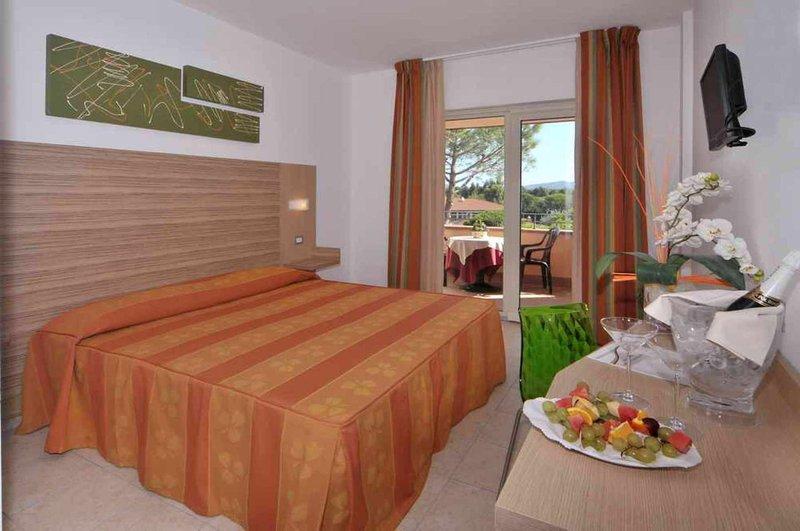 Hotel Riva dei Cavalleggeri — photo 4