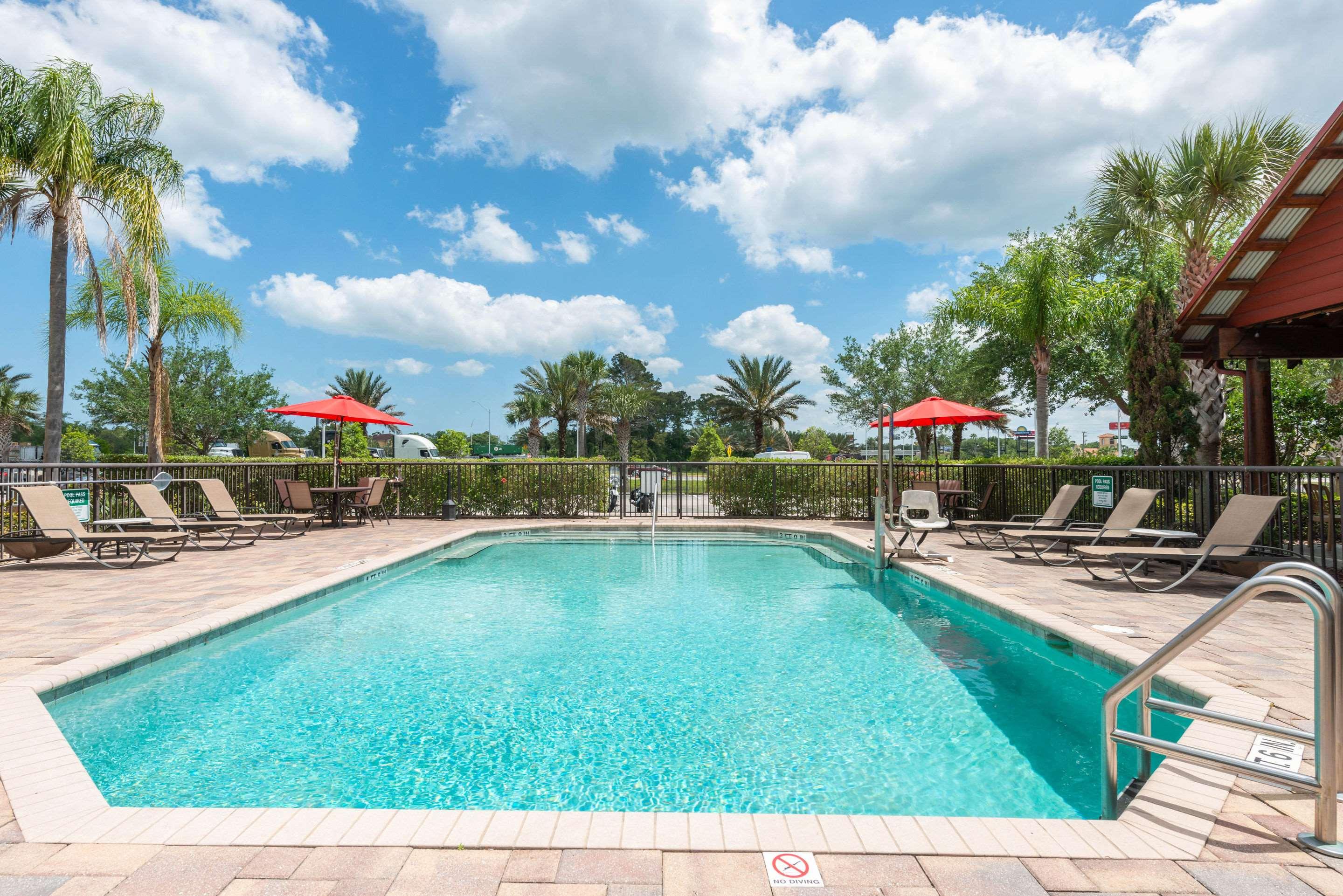Clarion Inn Ormond Beach at Destination Daytona — photo 4