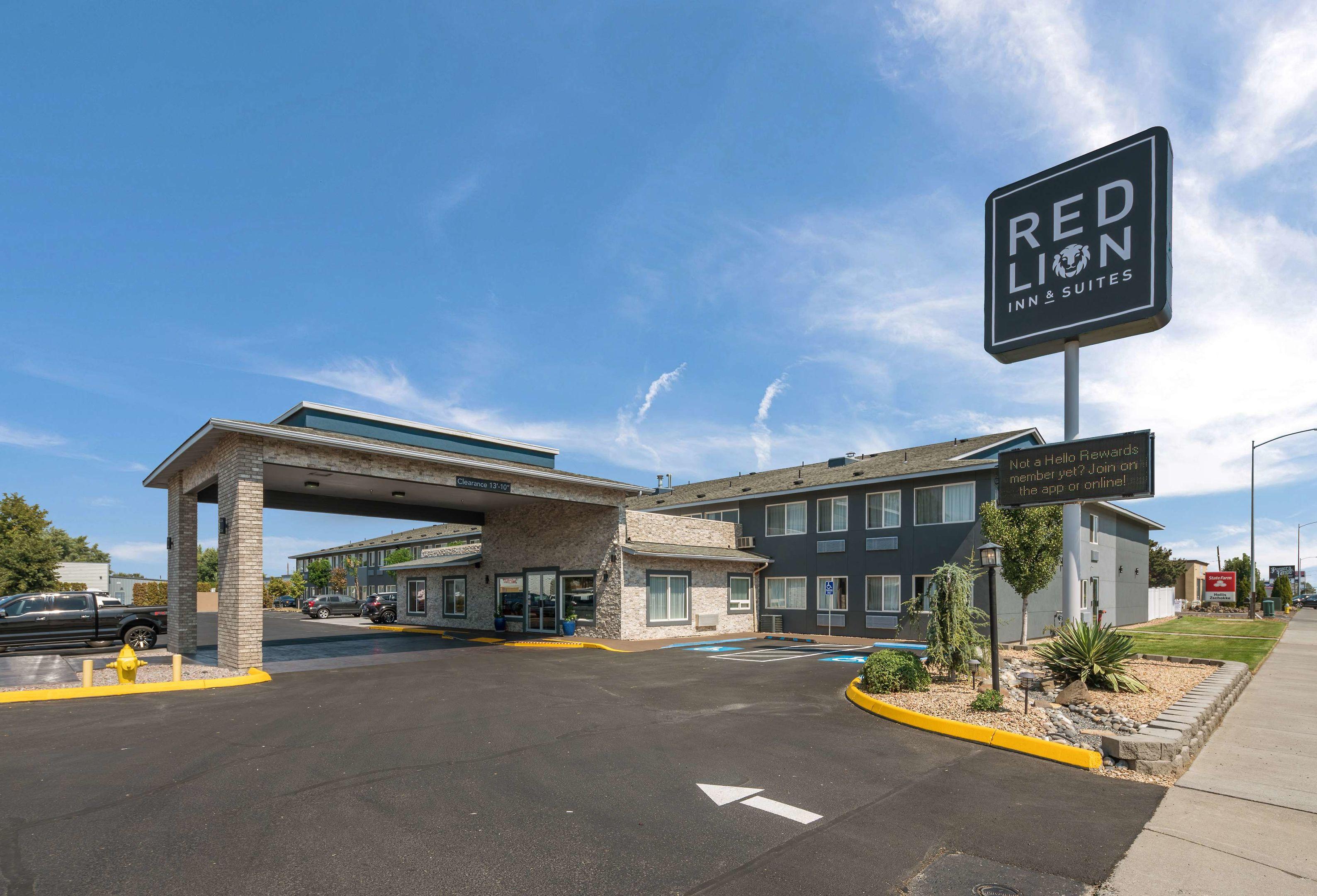 GuestHouse Inn & Suites Kennewick/Tri-Cities