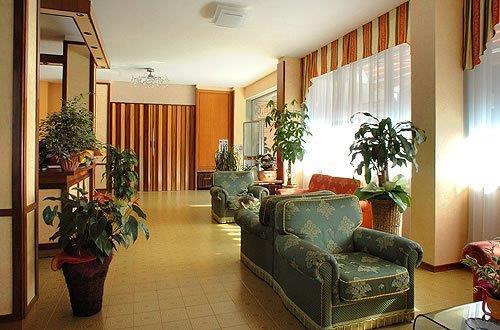 Ariston — photo 4
