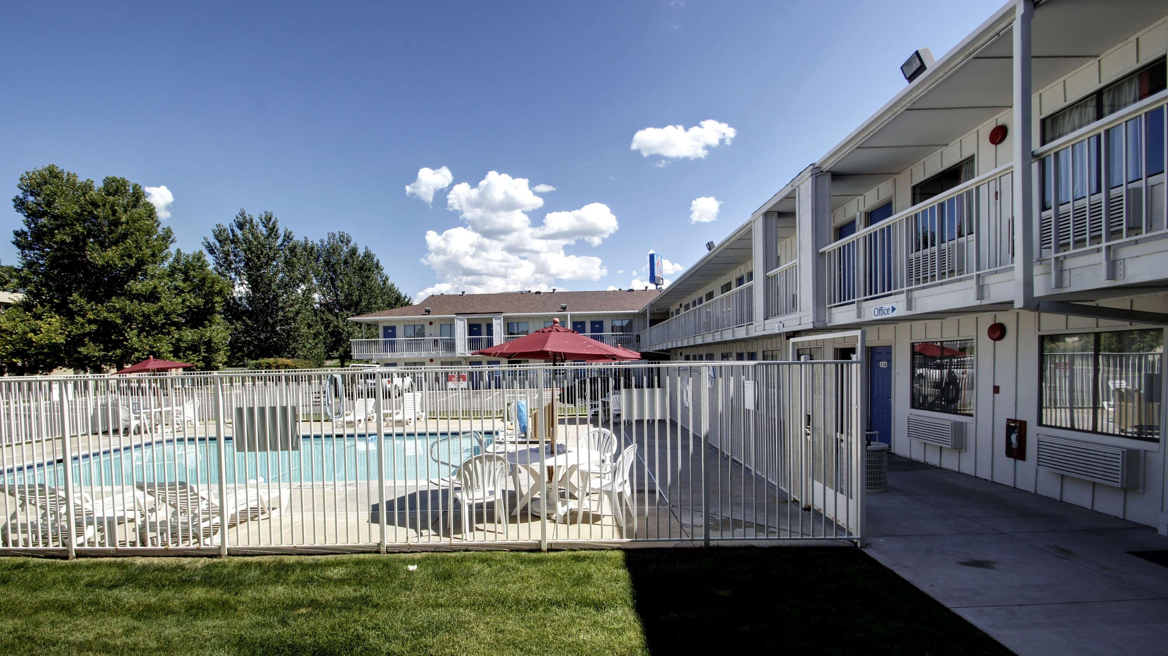 Motel 6 Salt Lake City North - Woods Cross — photo 4