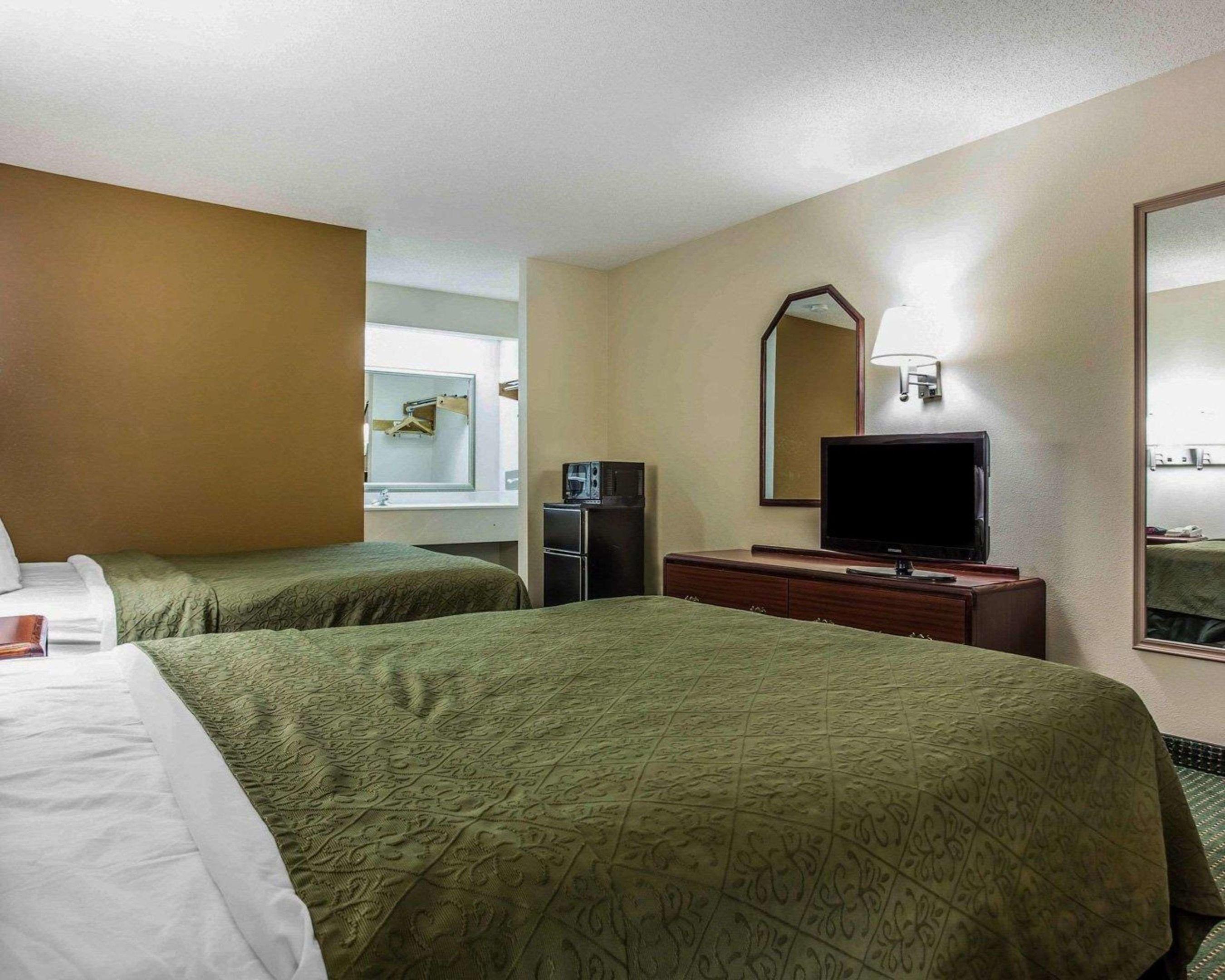 Quality Inn & Suites — photo 5
