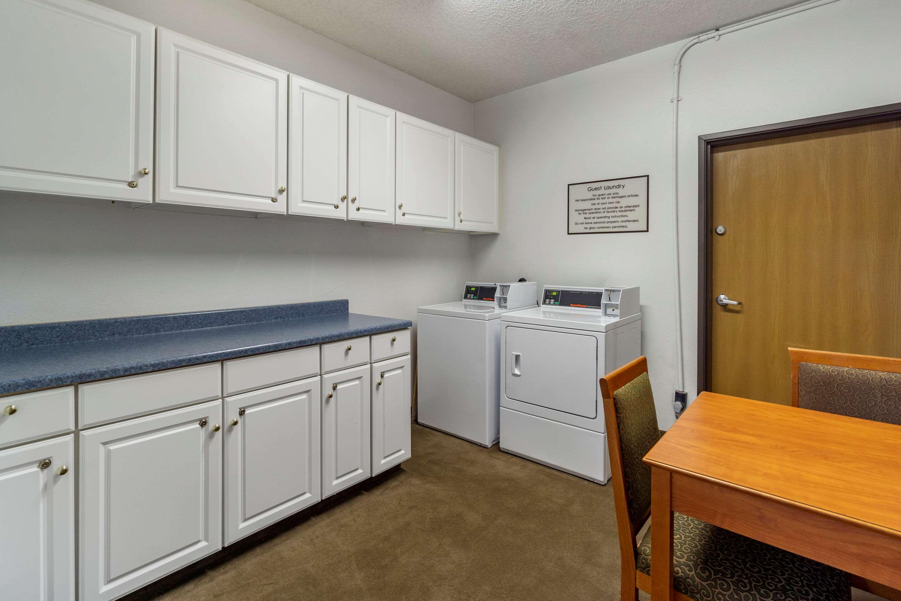 Comfort Inn & Suites Bothell - Seattle North — photo 5